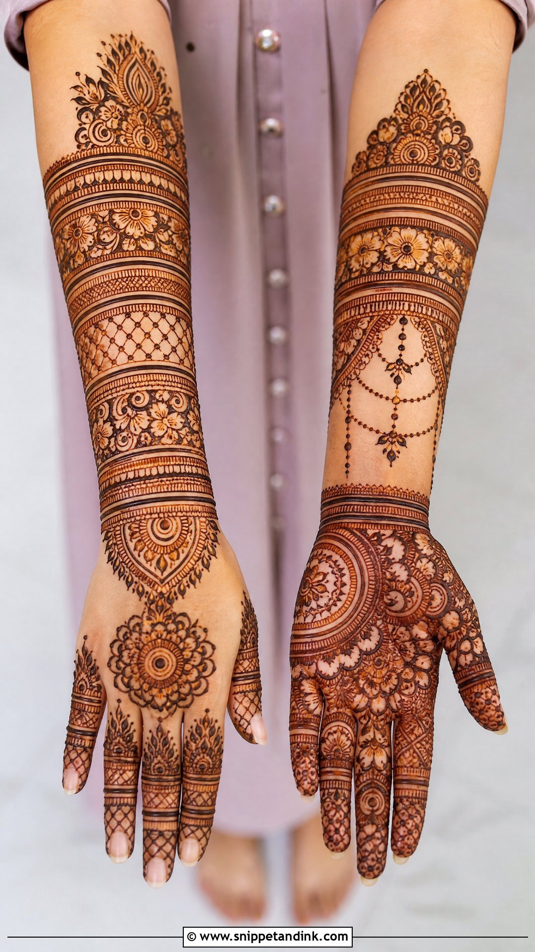 Bracelet Bridal Full Hand Mehndi Design - Snippet and Ink - 25 Bridal Full Hand Mehndi Designs
