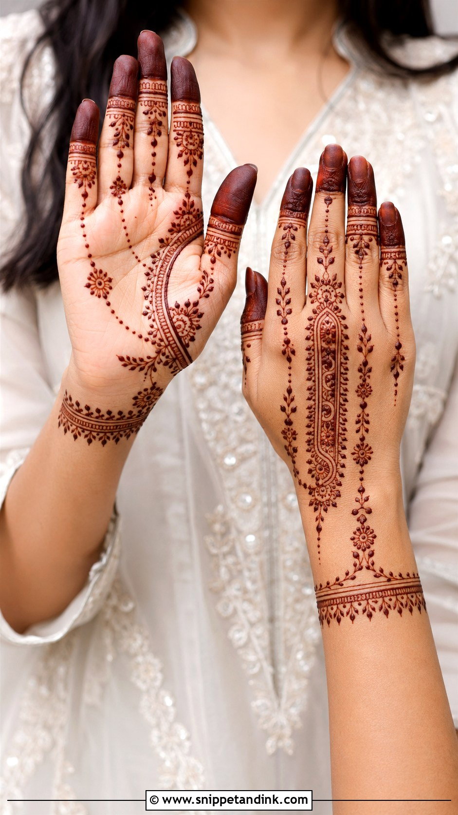 Bracelet Bridal Mehndi Design - Snippet and Ink - 35 Unique Bridal Mehndi Designs