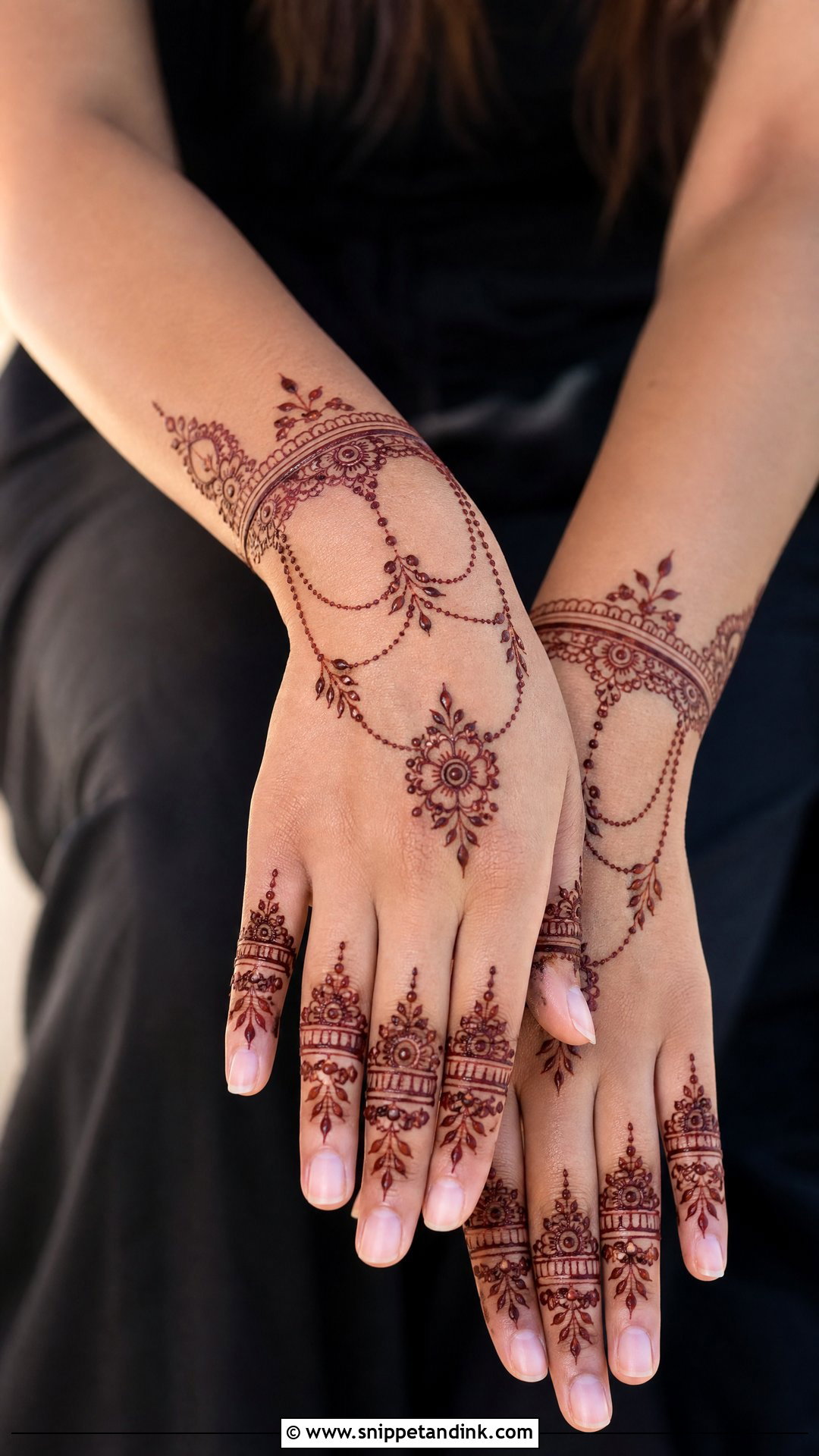 Bracelet Mehndi Design - Snippet and Ink - 35 Mehndi Designs