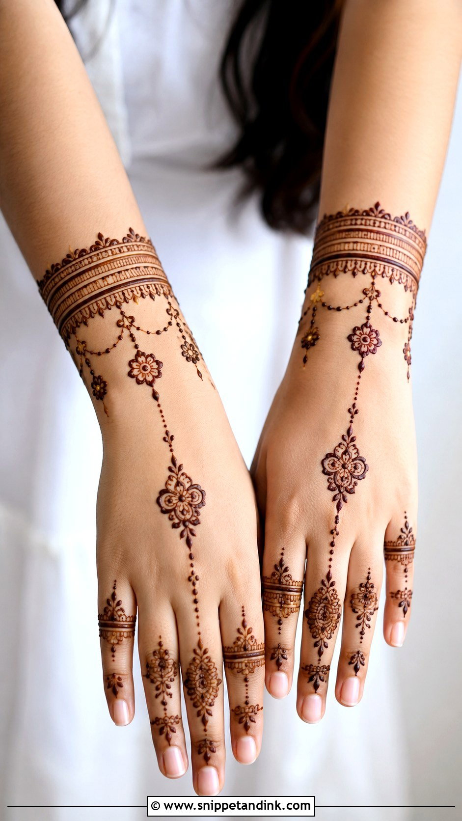 Bracelet Mehndi Design - Snippet and Ink - 35 Stylish Mehndi Designs