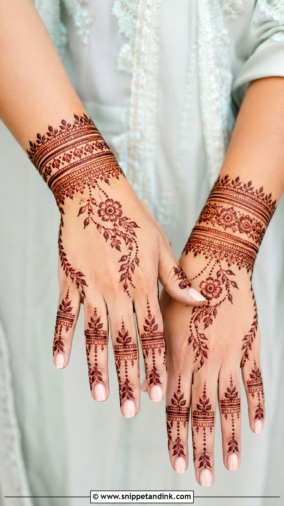 Bracelet Mehndi Design - Snippet and Ink - 35 Beautiful Mehndi Design Ideas