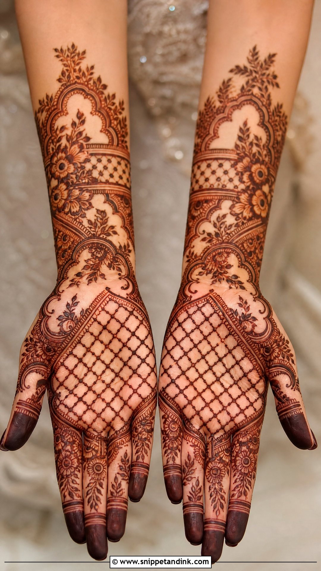 Bridal Arabic Jaali Palm Mehndi Design - Snippet and Ink - 20 Bridal Arabic Full Hand Palm Mehndi Designs
