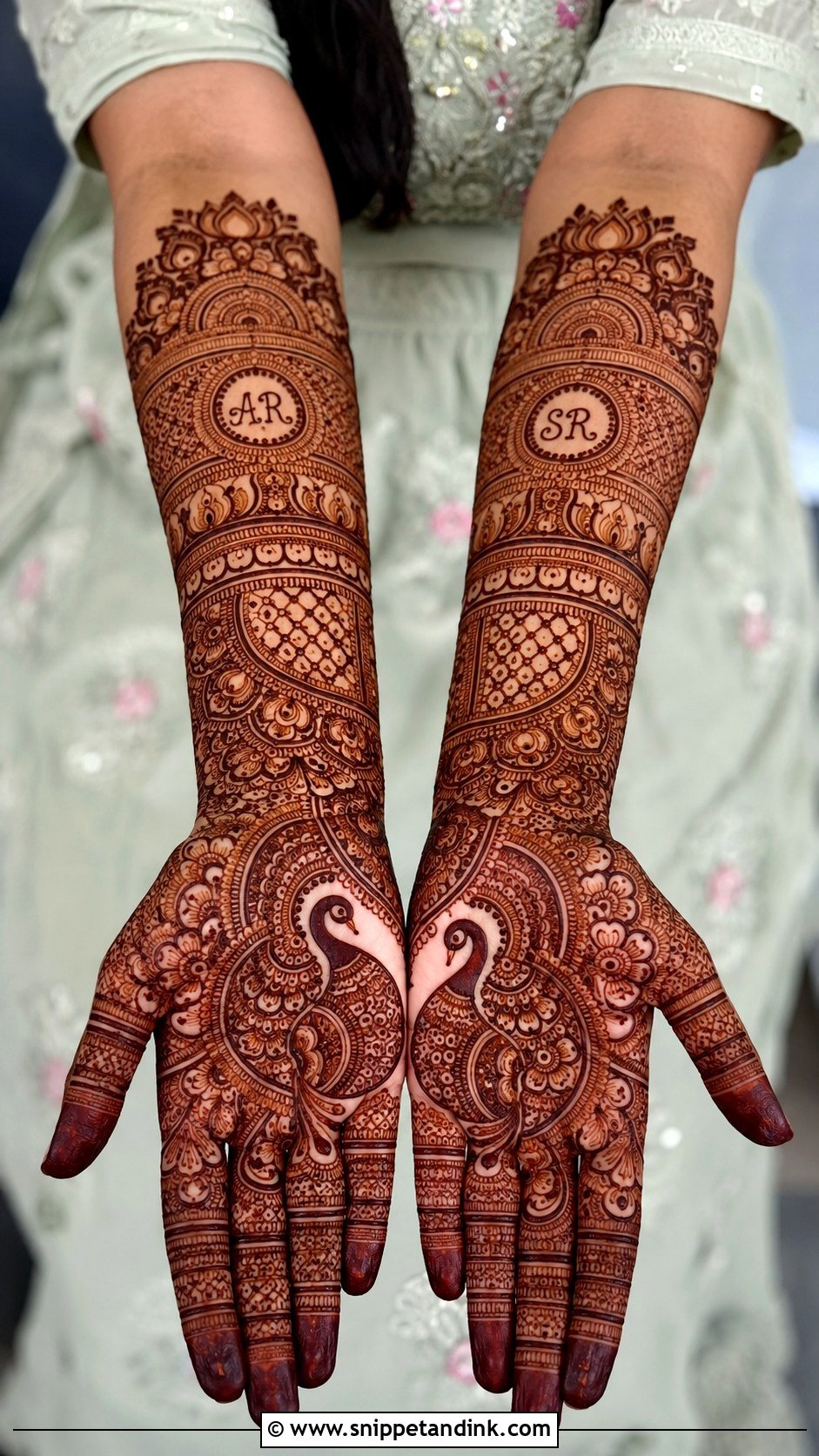 Bridal Front Hand Mehndi Design - Snippet and Ink - 35 Modern Front Hand Mehndi Designs