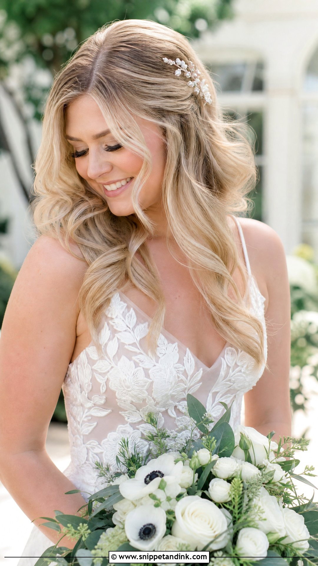 Bridal Loose Waves - Snippet and Ink - 15 Bride Hair Styling Ideas