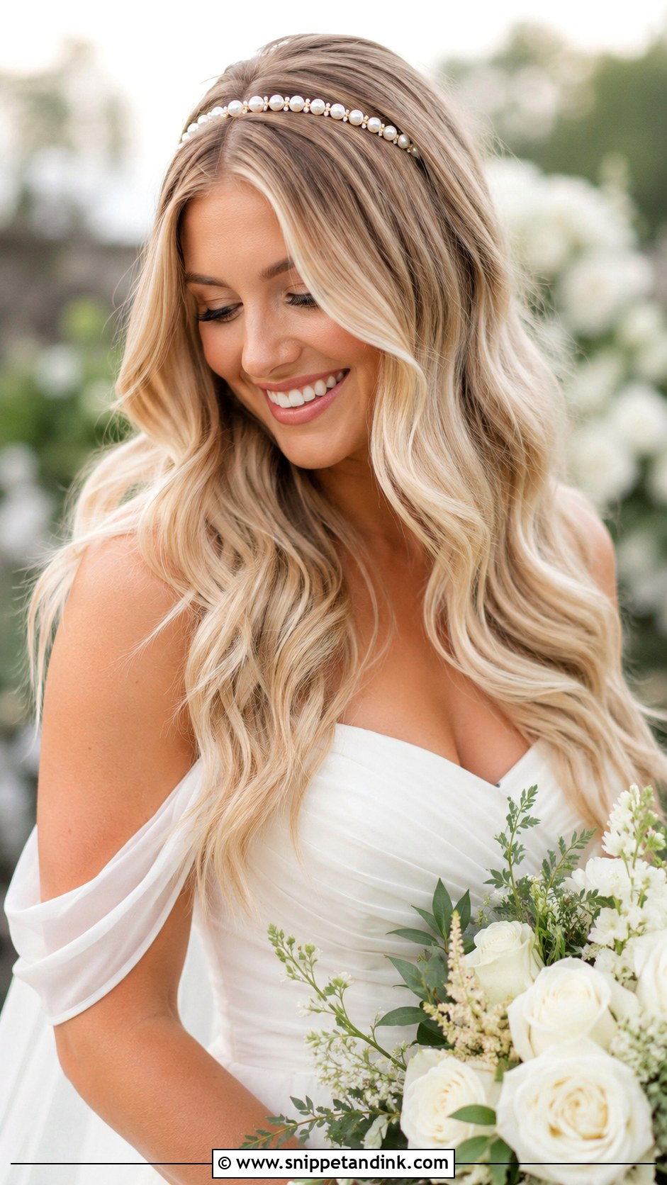 Bridal Loose Waves - Snippet and Ink - 20 Bridal Hair Looks