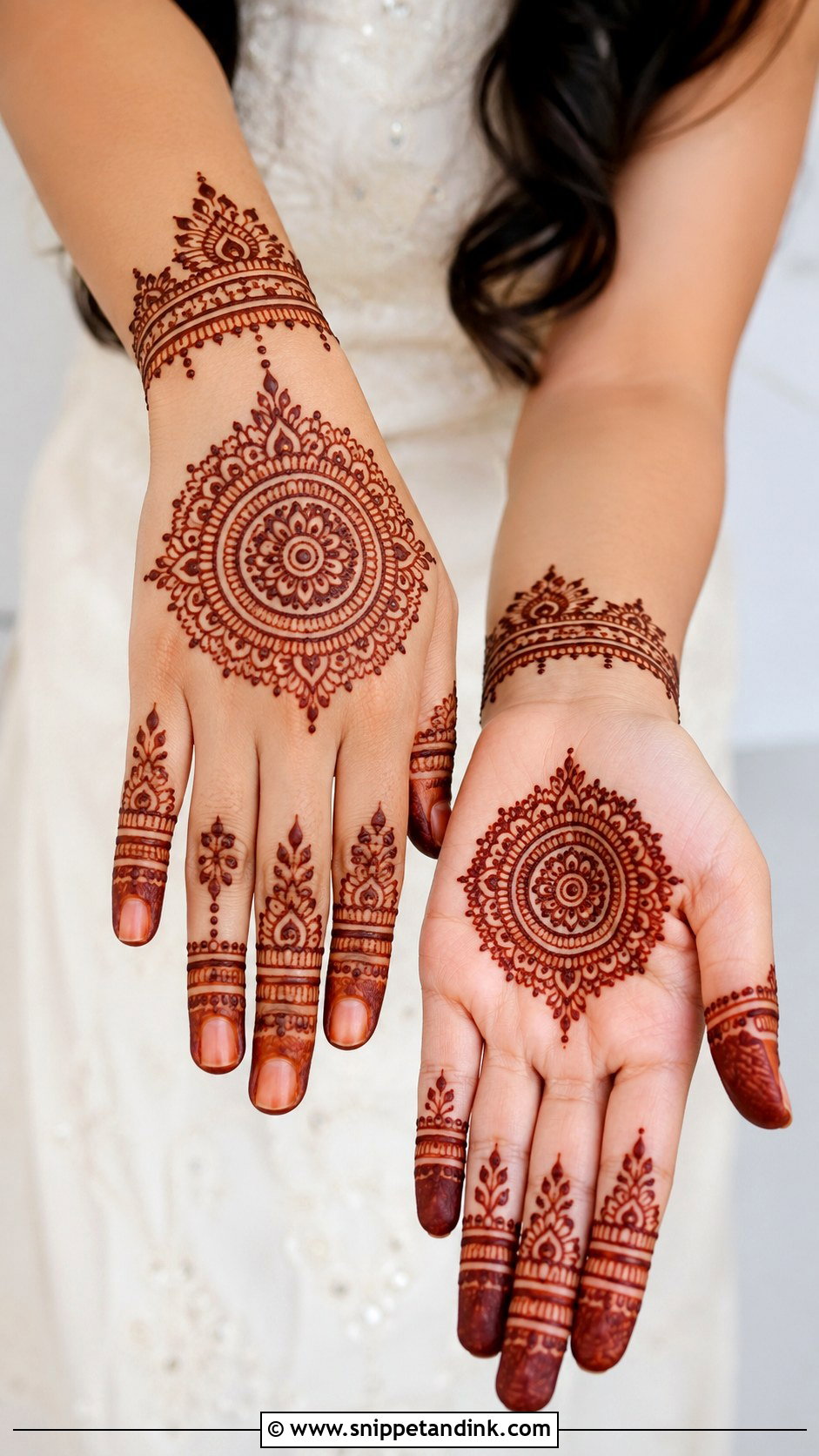 Bridal Mehndi Design For Small Hands - Snippet and Ink - 30 Bridal Wedding Mehendi Designs