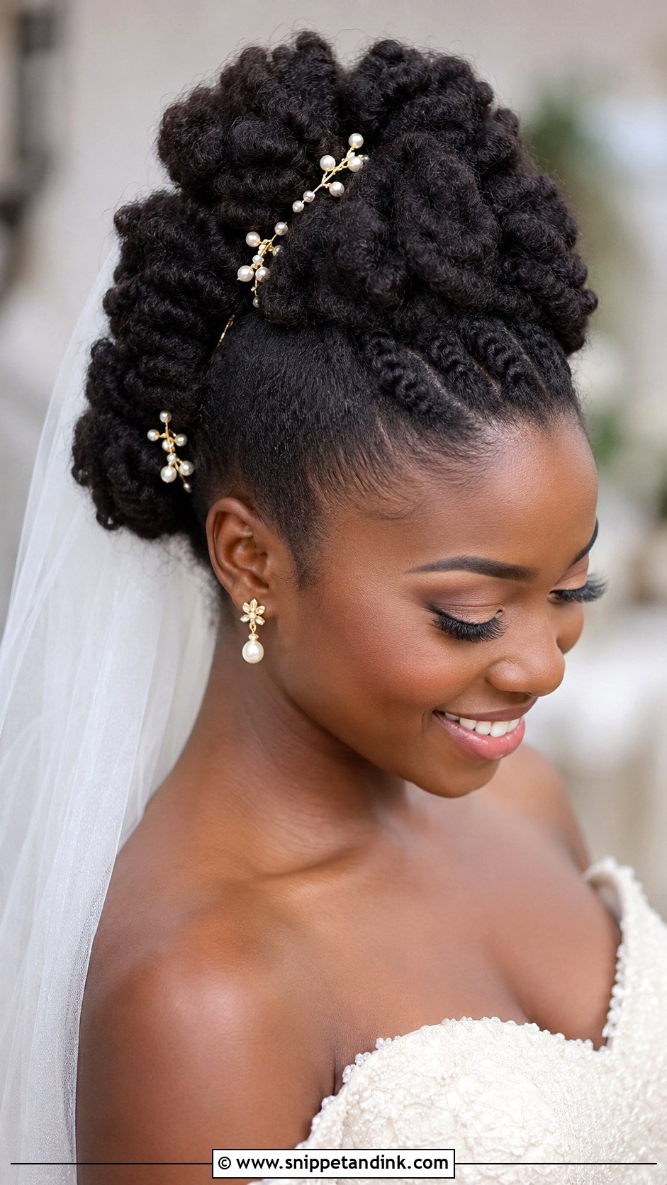 Bridal Natural Hair Updo - Snippet and Ink - 20 Bridal Hairstyles for Wedding