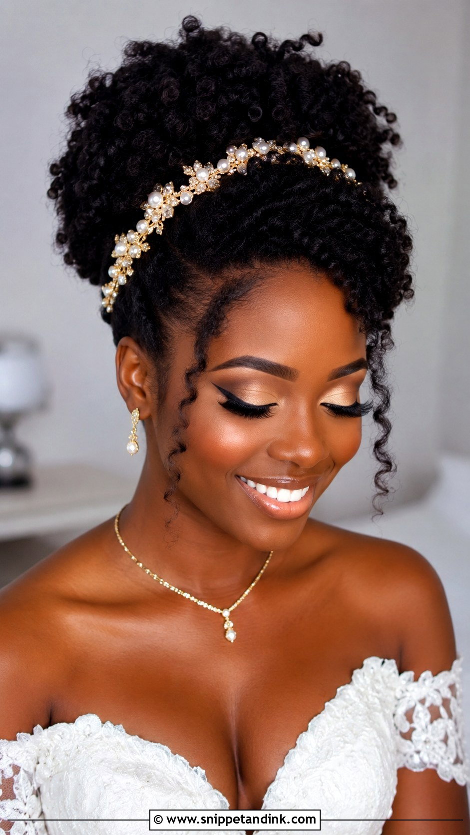 Bridal Natural Hair With Headband - Snippet and Ink - 20 Bridal Hairstyles with Headband