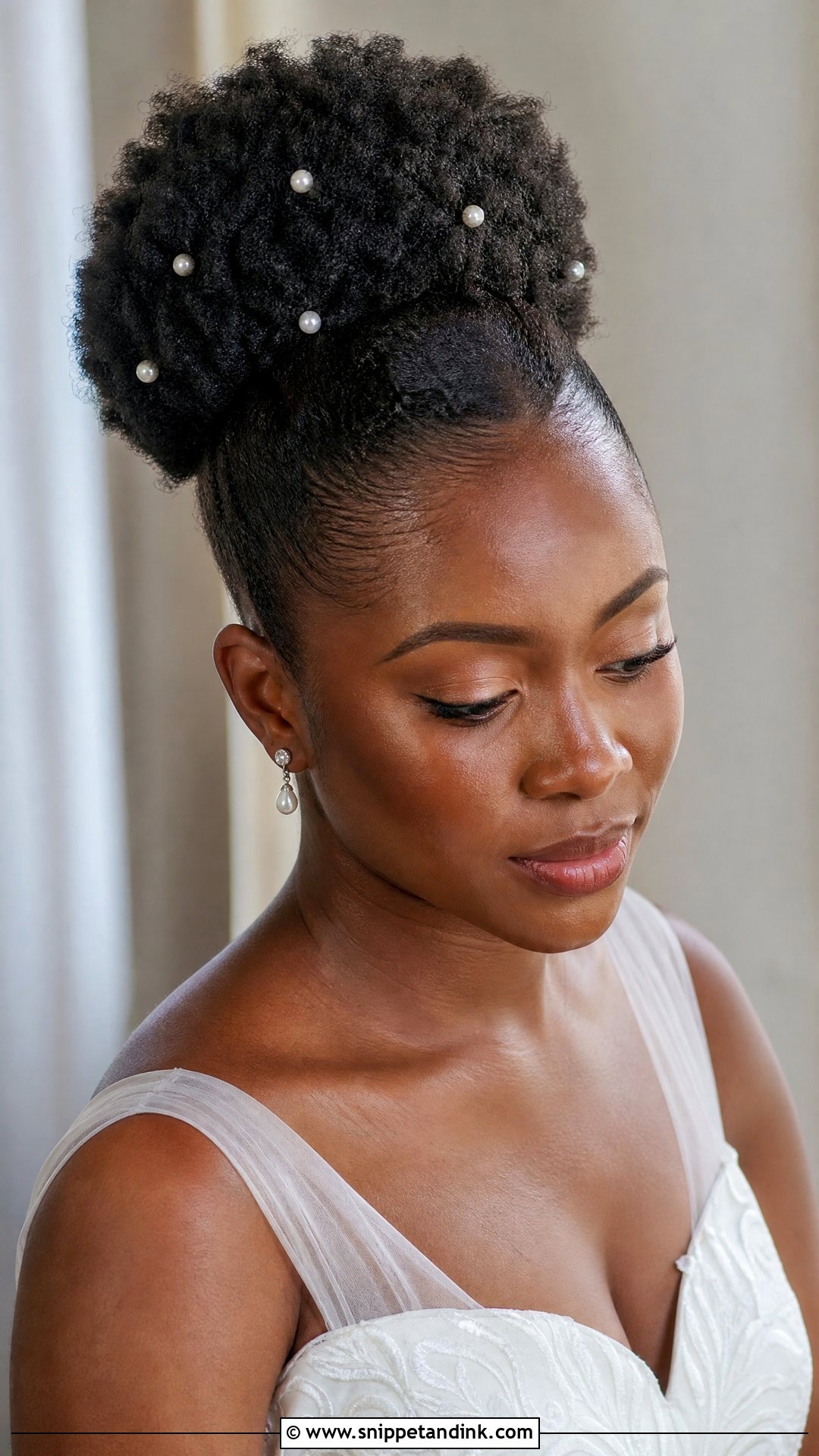 Bridal Packing Gel With Afro Puff - Snippet and Ink - 15 Bridal Packing Gel Hairstyle Ideas
