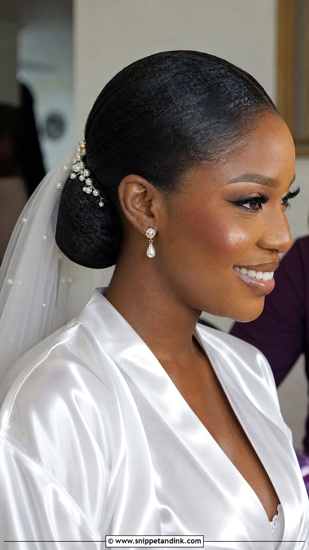 Bridal Packing Gel With Low Bun - Snippet and Ink - 15 Bridal Packing Gel Hairstyle Ideas