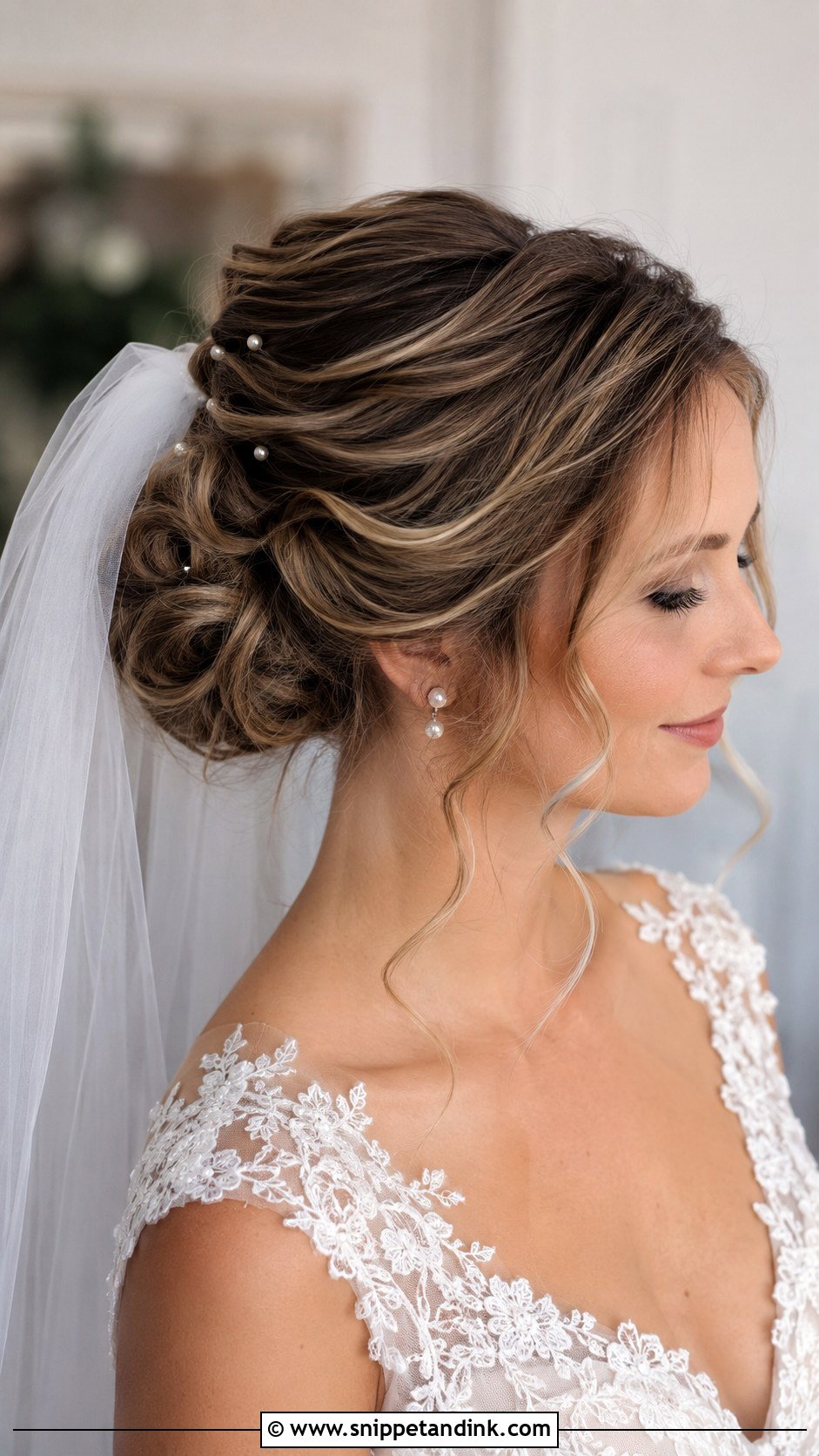 Bridal Veil Hairstyle For Round Face - Snippet and Ink - 20 Bridal Hair Styles for Round Face