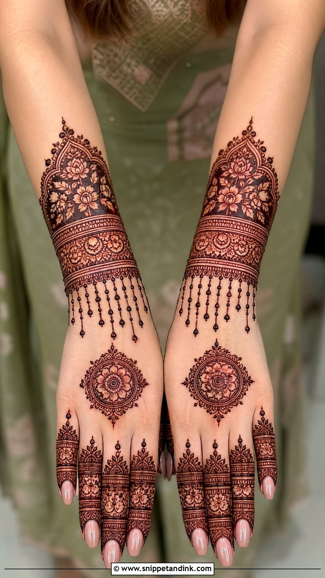 Bridal Wrist Cuff Mehndi - Snippet and Ink - 25 Mehndi Bridal Look Ideas