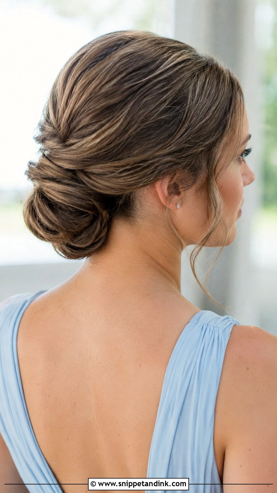 Bridesmaid Chignon Tutorial - Snippet and Ink - 20 Bridesmaid Hair Tutorial Ideas