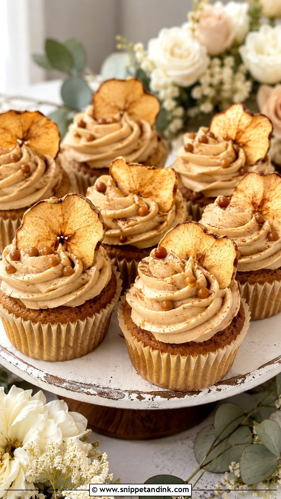 Brown Sugar Buttercream Wedding Cupcakes - Snippet and Ink - 25 Wedding Cupcake Frosting