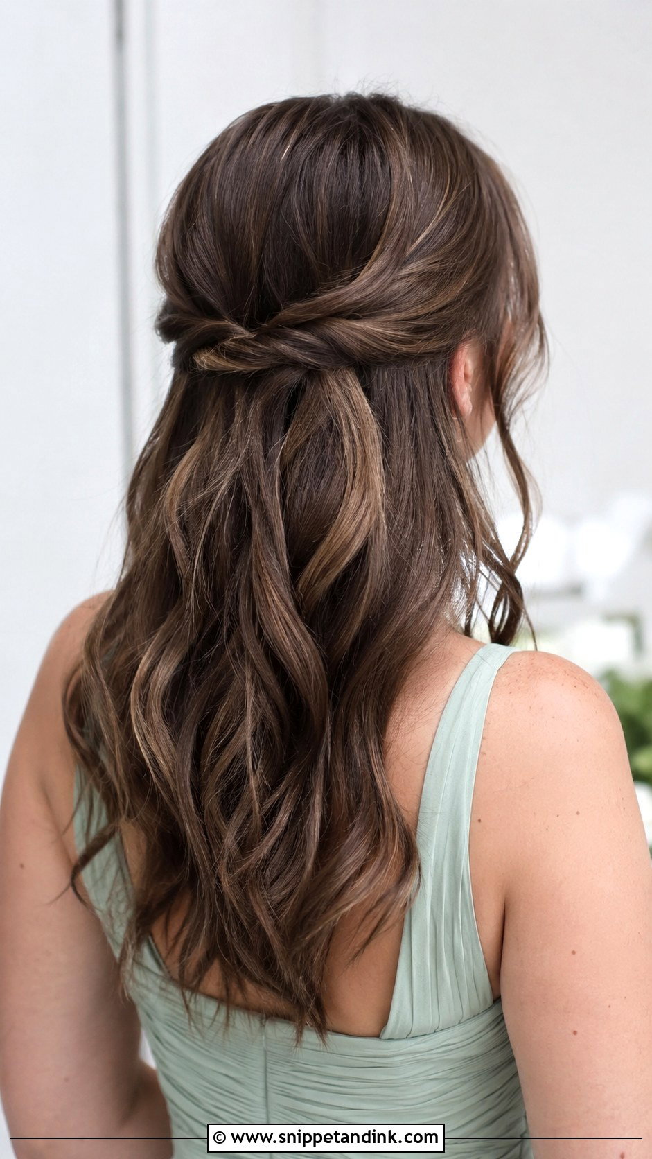 Brunette Half Up Half Down Bridesmaid Hair For Fine Hair - Snippet and Ink - 20 Bridesmaid Hairstyles Half Up Half Down Brunette