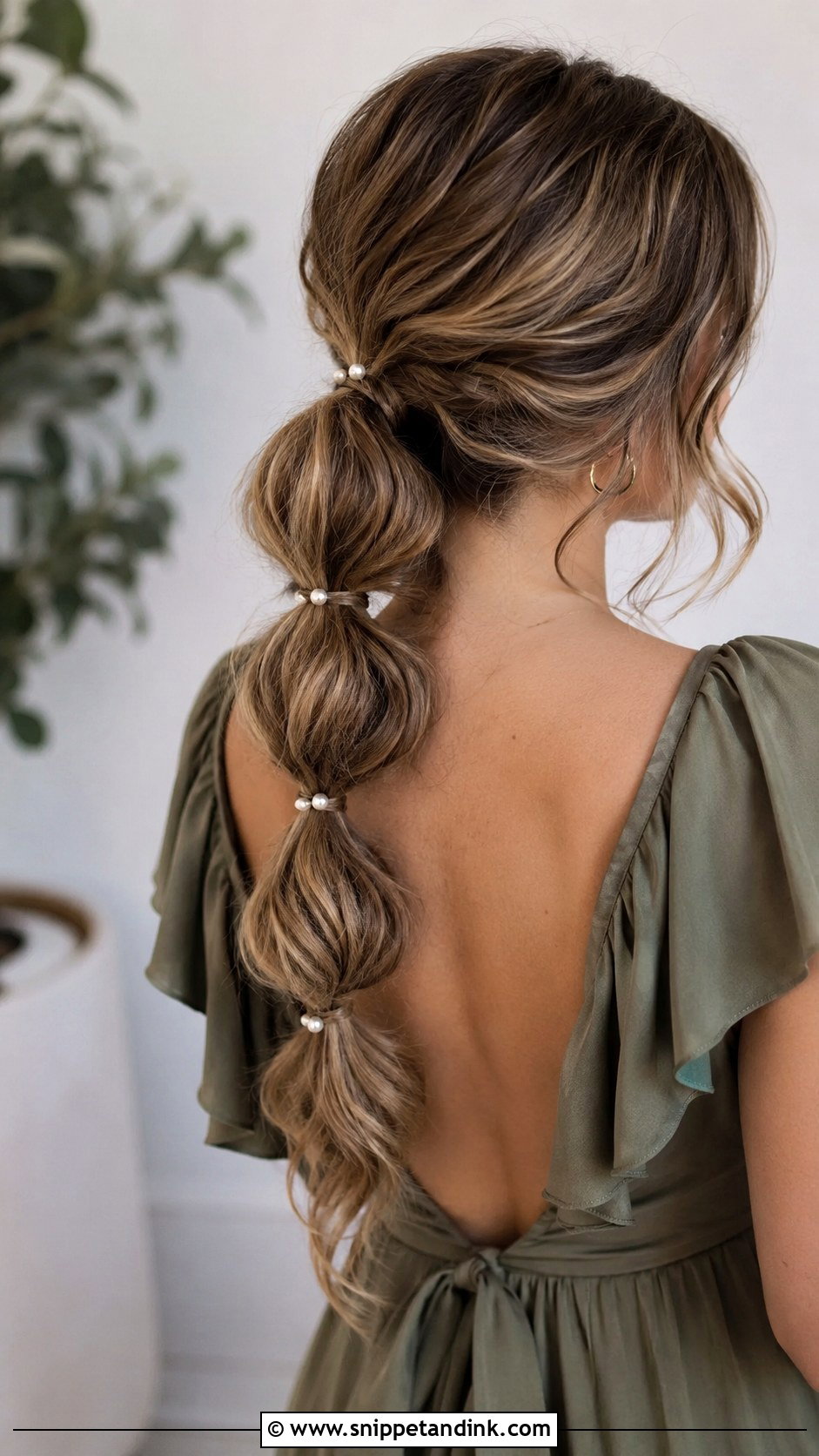 Bubble Braid - Snippet and Ink - 25 Hairstyles for a Wedding