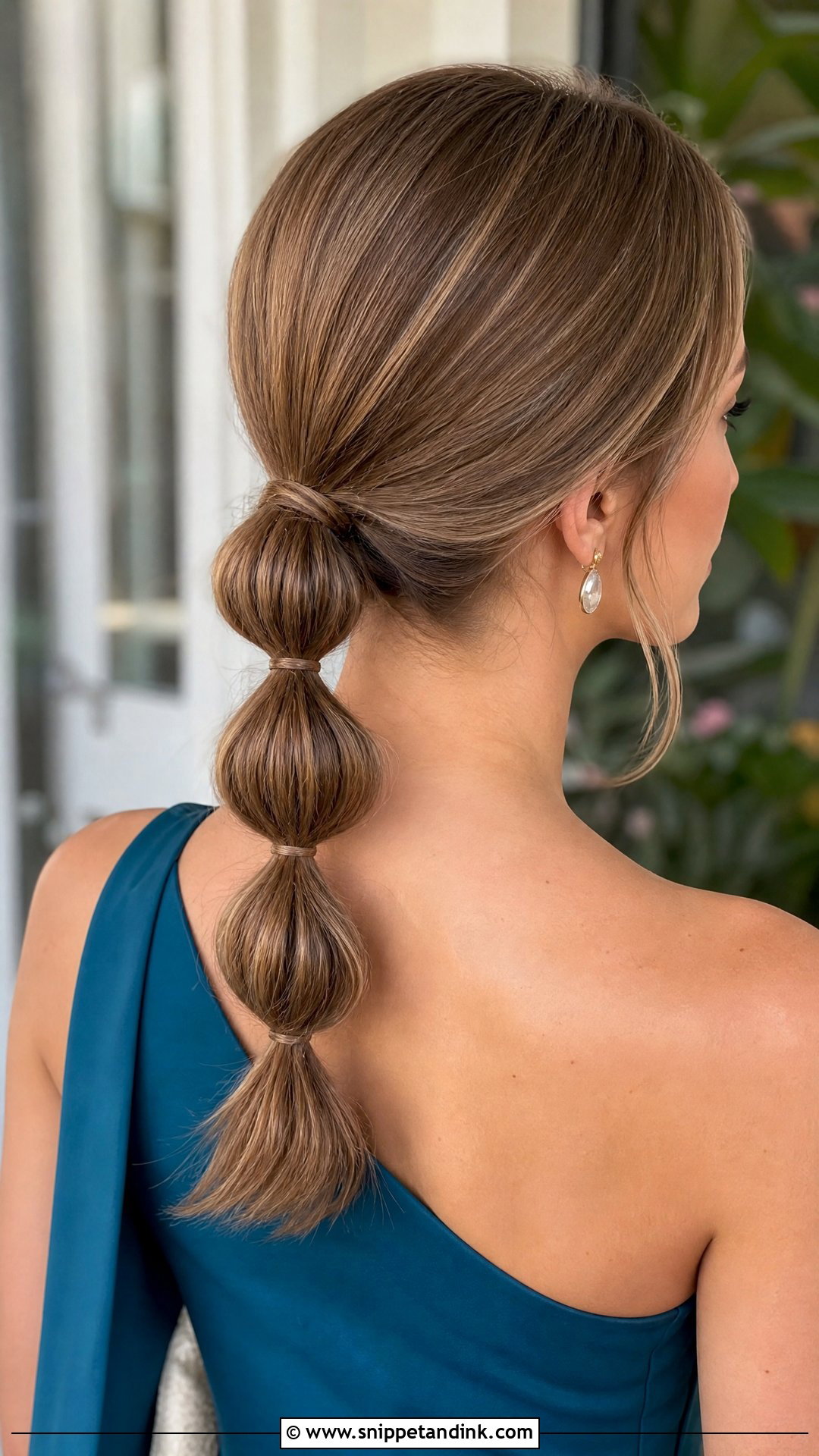Bubble Ponytail Shoulder Length Wedding Guest Hairstyle - Snippet and Ink - 20 Shoulder Length Wedding Guest Hairstyles