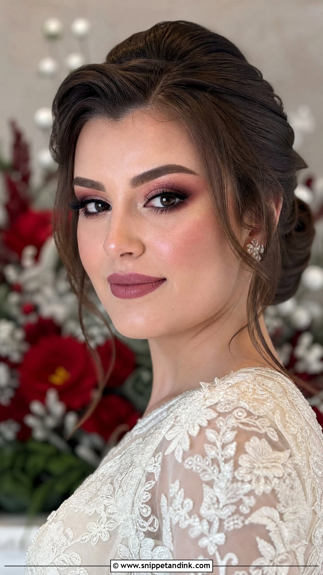 Burgundy Wedding Makeup - Snippet and Ink - 20 Colorful Wedding Makeup Ideas