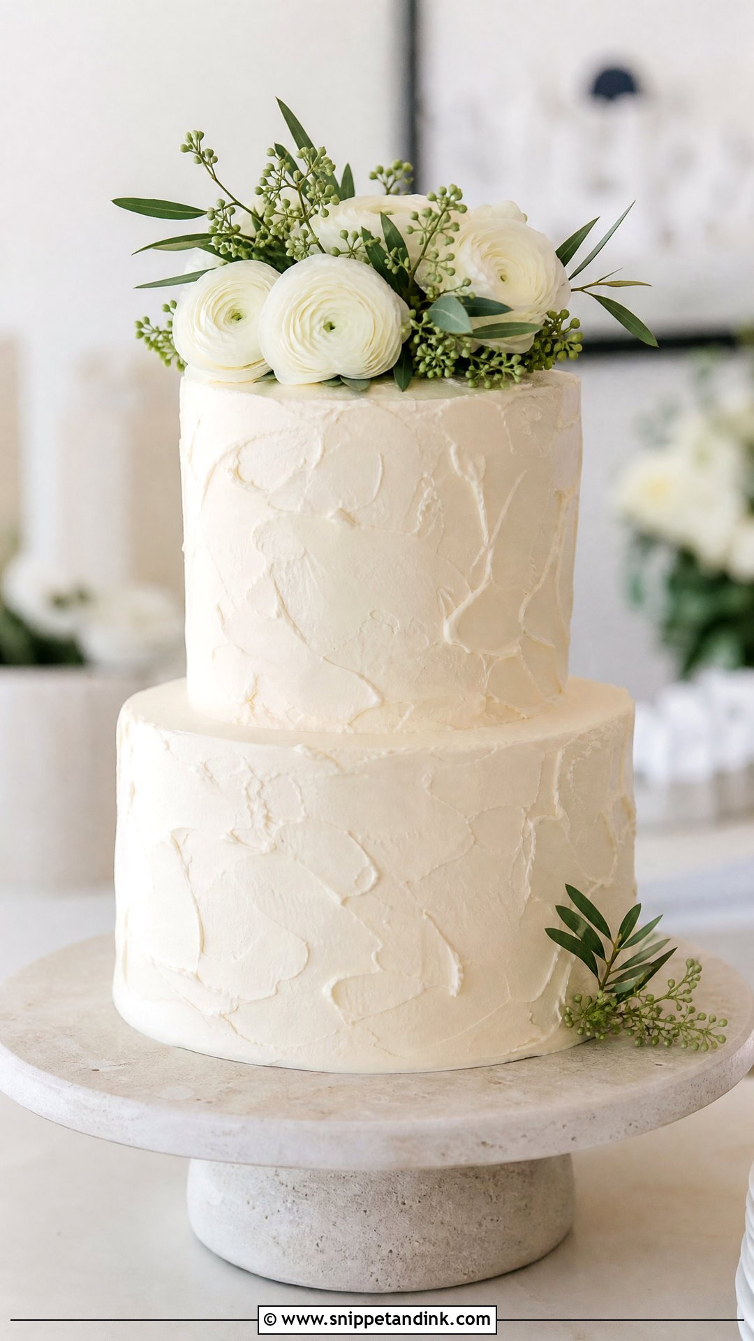 Buttercream Texture Wedding Cake - Snippet and Ink - 20 Pattern Cake Ideas for Wedding
