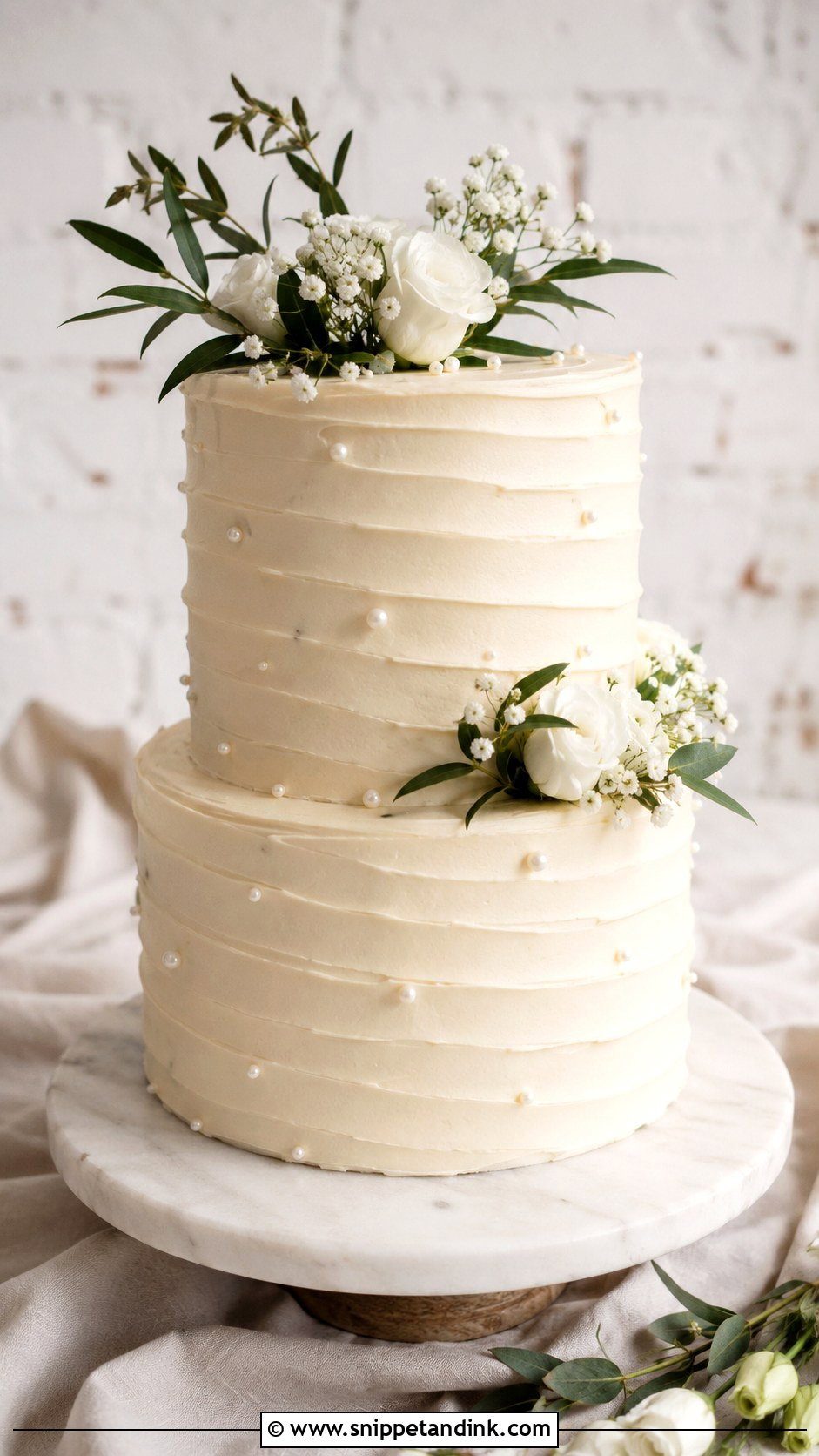 Buttercream Wedding Cake Photography - Snippet and Ink - 20 Cake Photography Ideas for Wedding