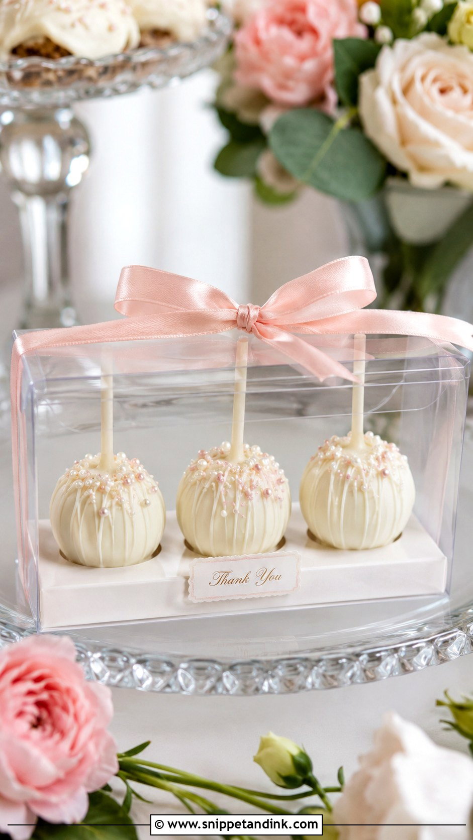 Cake Pop Wedding Favor Box - Snippet and Ink - 20 Wedding Cake Favor Boxes
