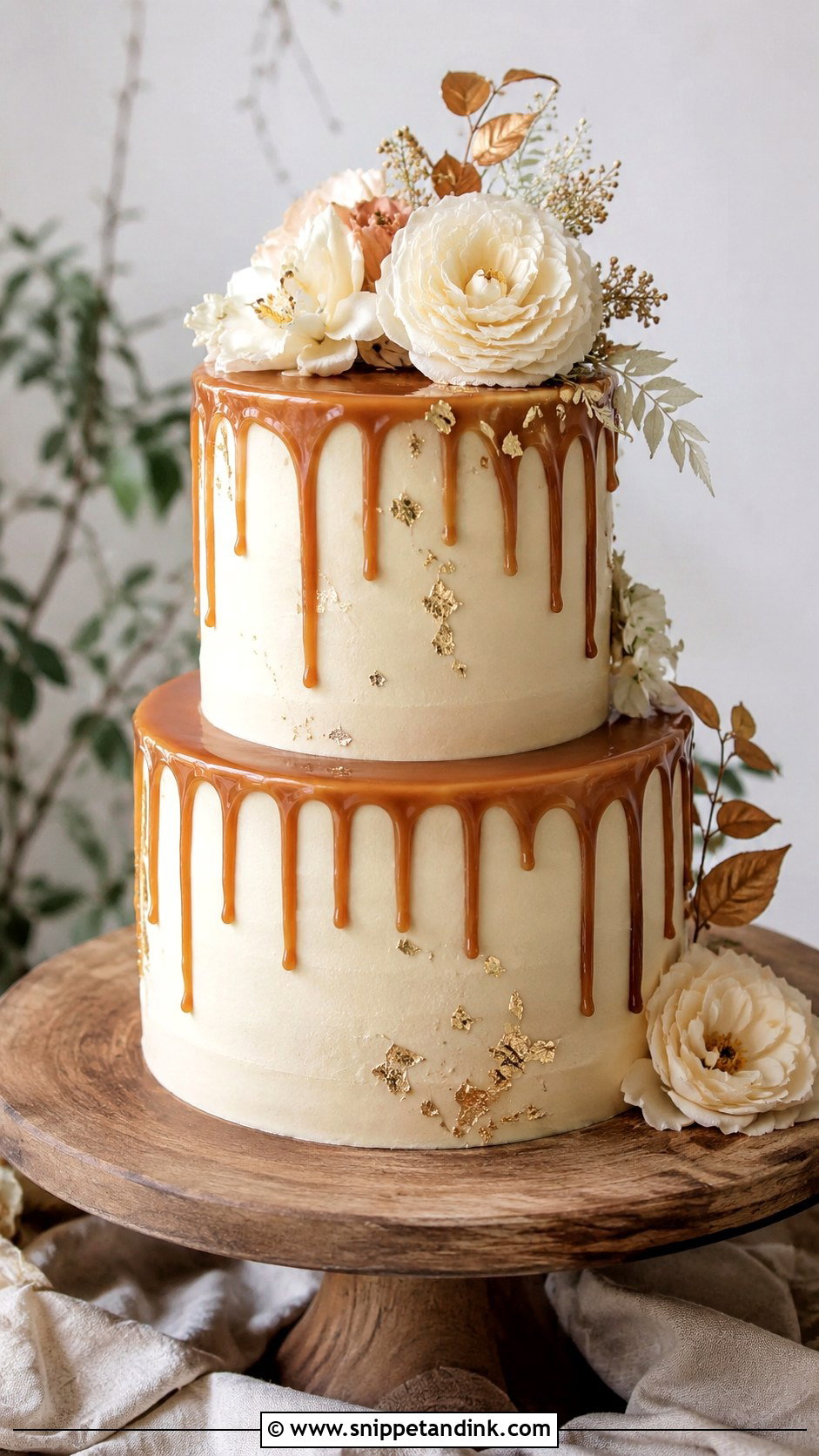 Caramel Sponge Wedding Cake - Snippet and Ink - 25 Sponge Cake Wedding Cakes