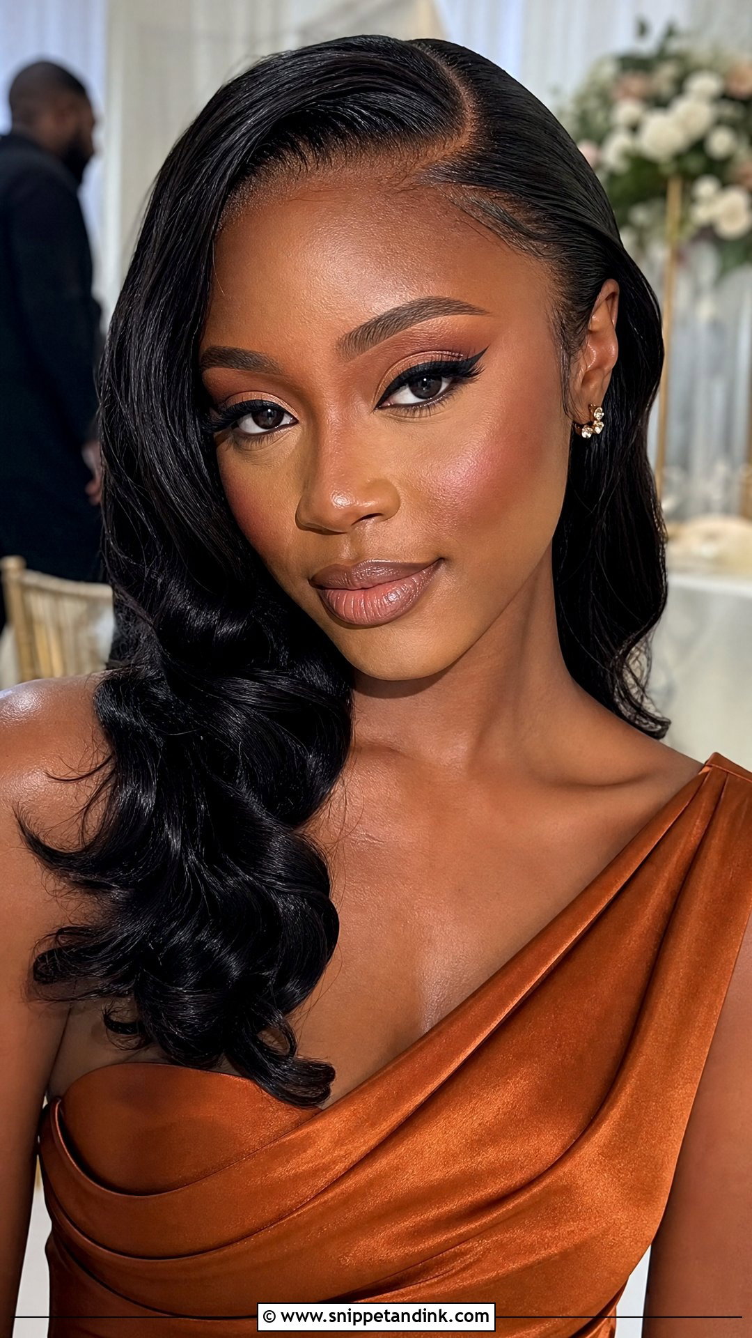 Cat Eye Bridesmaid Makeup - Snippet and Ink - 35 Bridesmaid Makeup Ideas