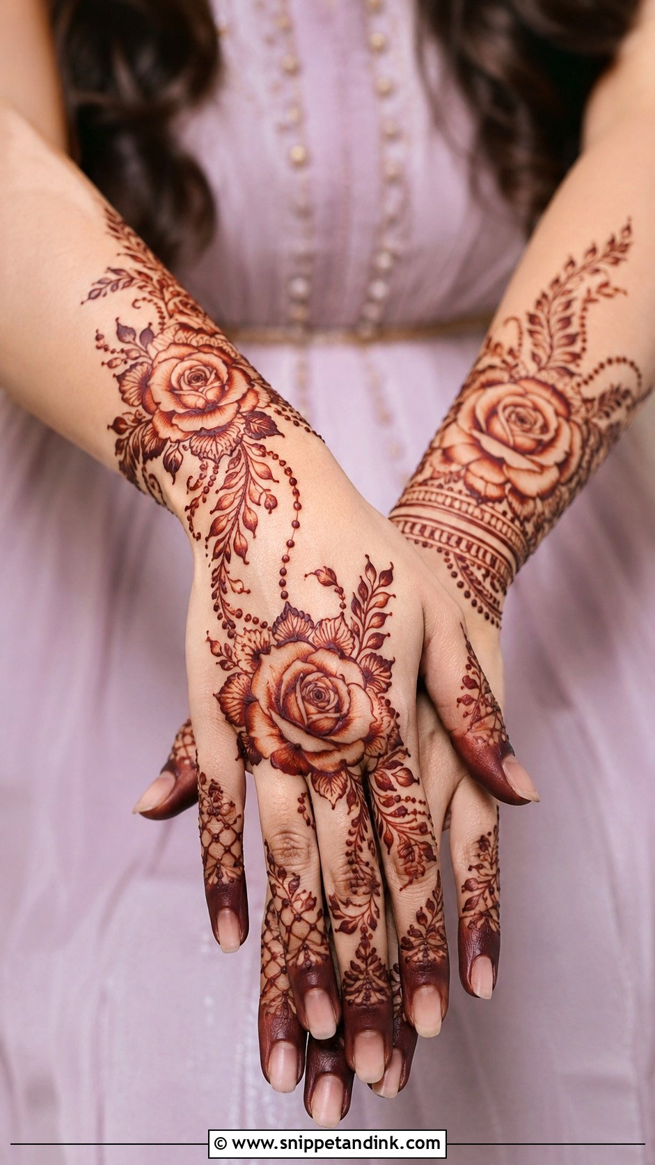 Chain Back Hand Bridal Mehndi Design - Snippet and Ink - 30 Back Hand Bridal Mehndi Designs