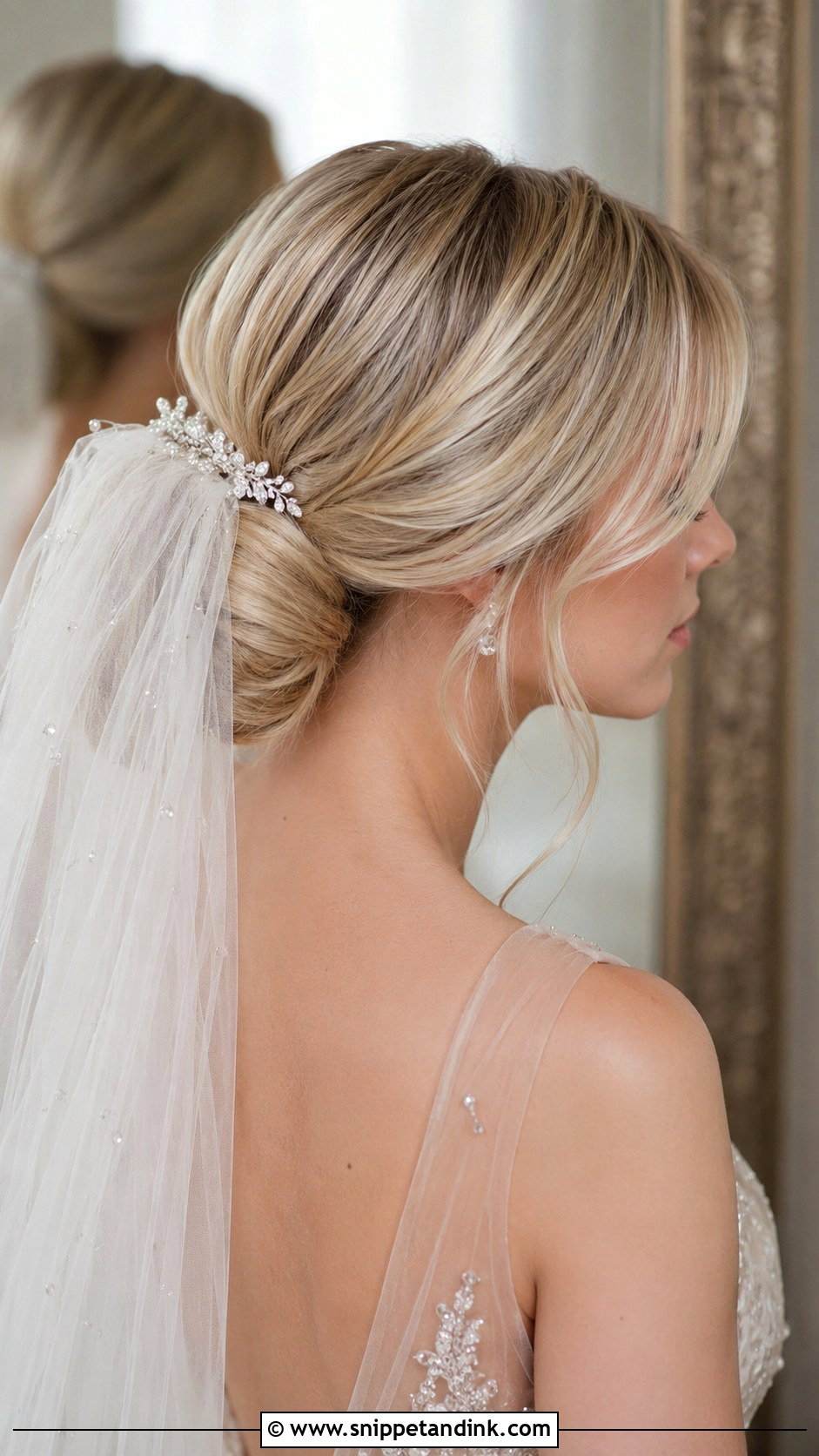 Champagne Blonde Wedding Hair Color - Snippet and Ink - 20 Wedding Hair Color Ideas