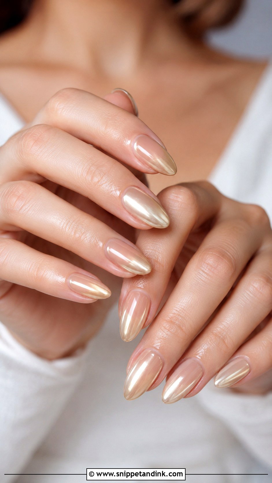 Champagne Chrome Wedding Nails - Snippet and Ink - 20 Champagne Wedding Nails