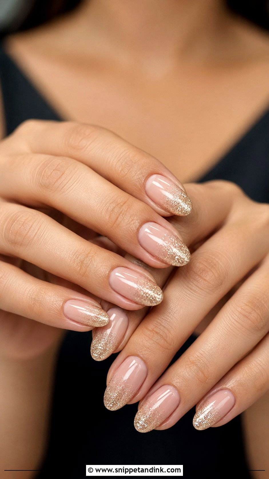Champagne Glitter Bridesmaid Nails - Snippet and Ink - 20 Bridal Party Nails Bridesmaid