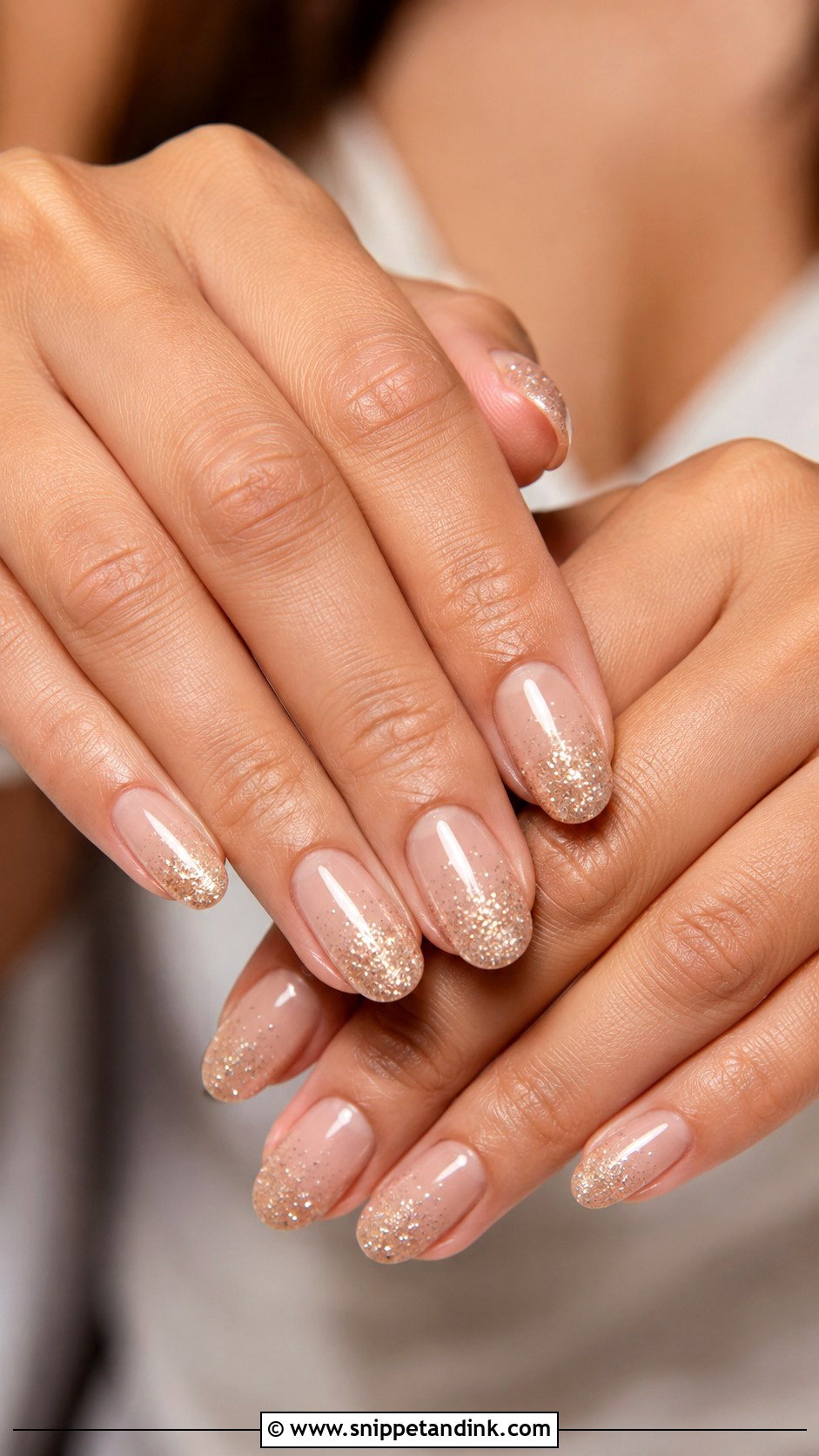 Champagne Glitter Wedding Guest Nails - Snippet and Ink - 20 Nail Designs for Wedding Guest