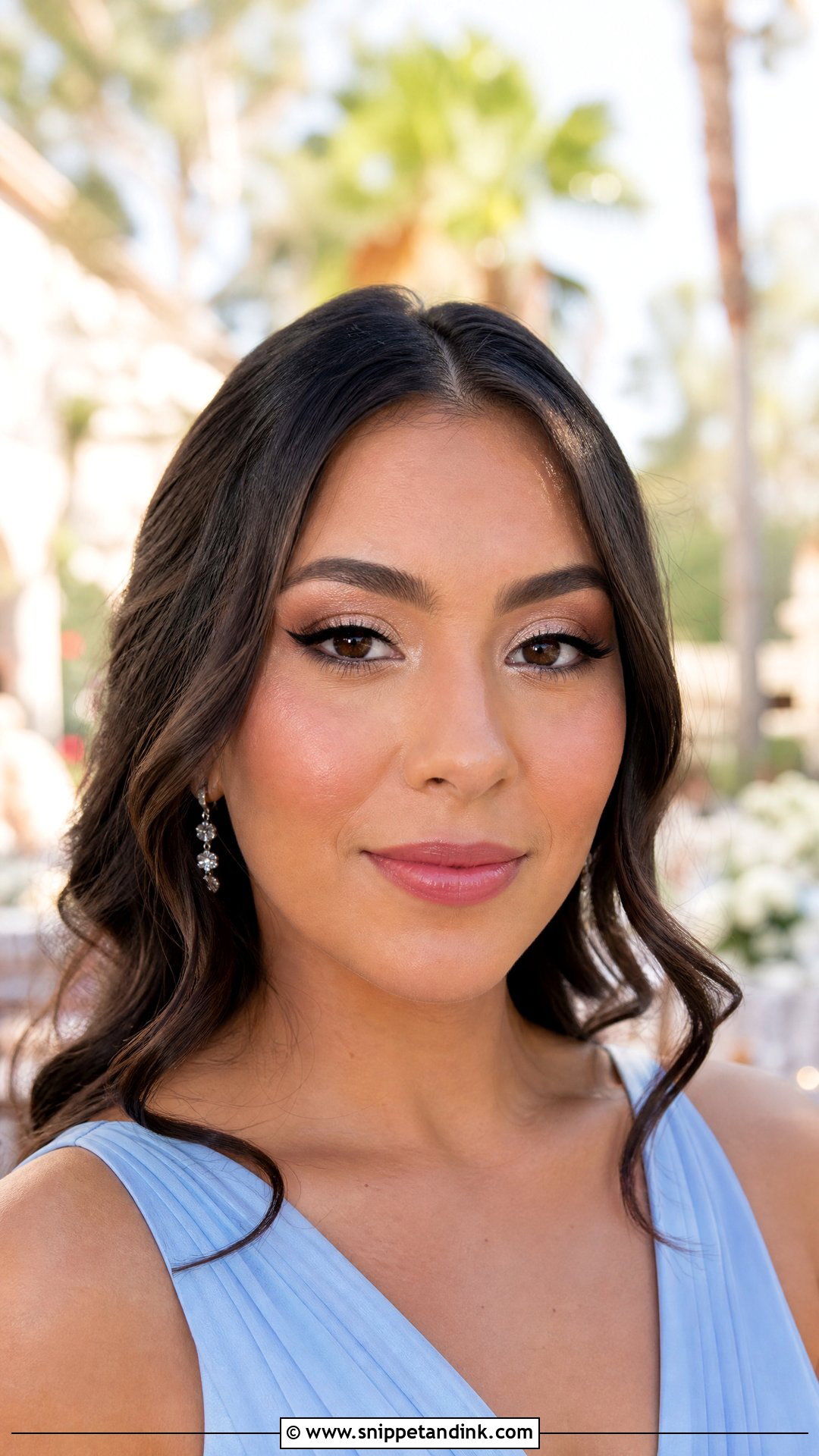 Champagne Shimmer Wedding Guest Eye Makeup - Snippet and Ink - 20 Eye Makeup for Wedding Guest Ideas