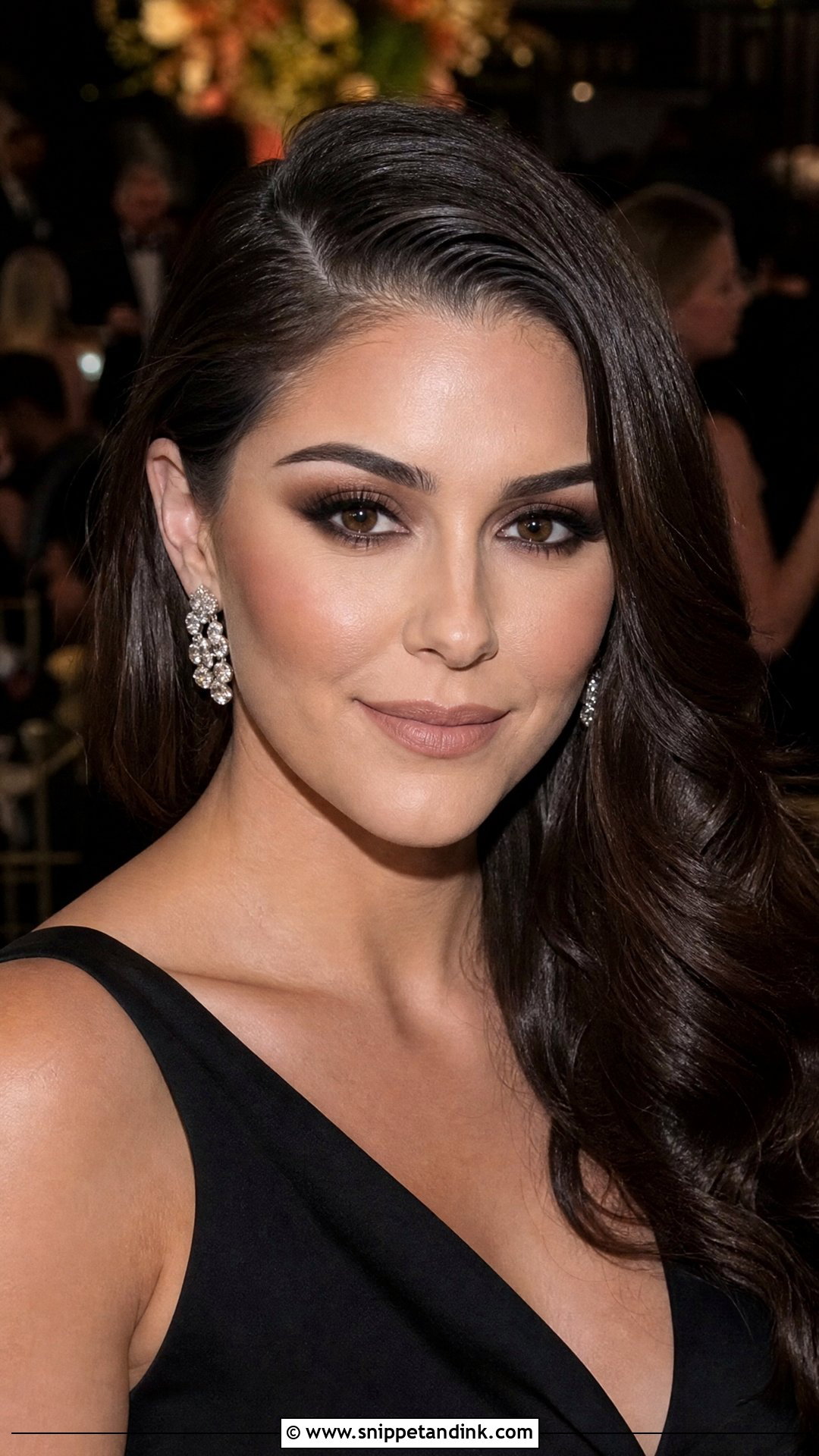 Chocolate Smokey Fall Wedding Makeup For Brown Eyes - Snippet and Ink - 20 Fall Wedding Makeup for Brown Eyes