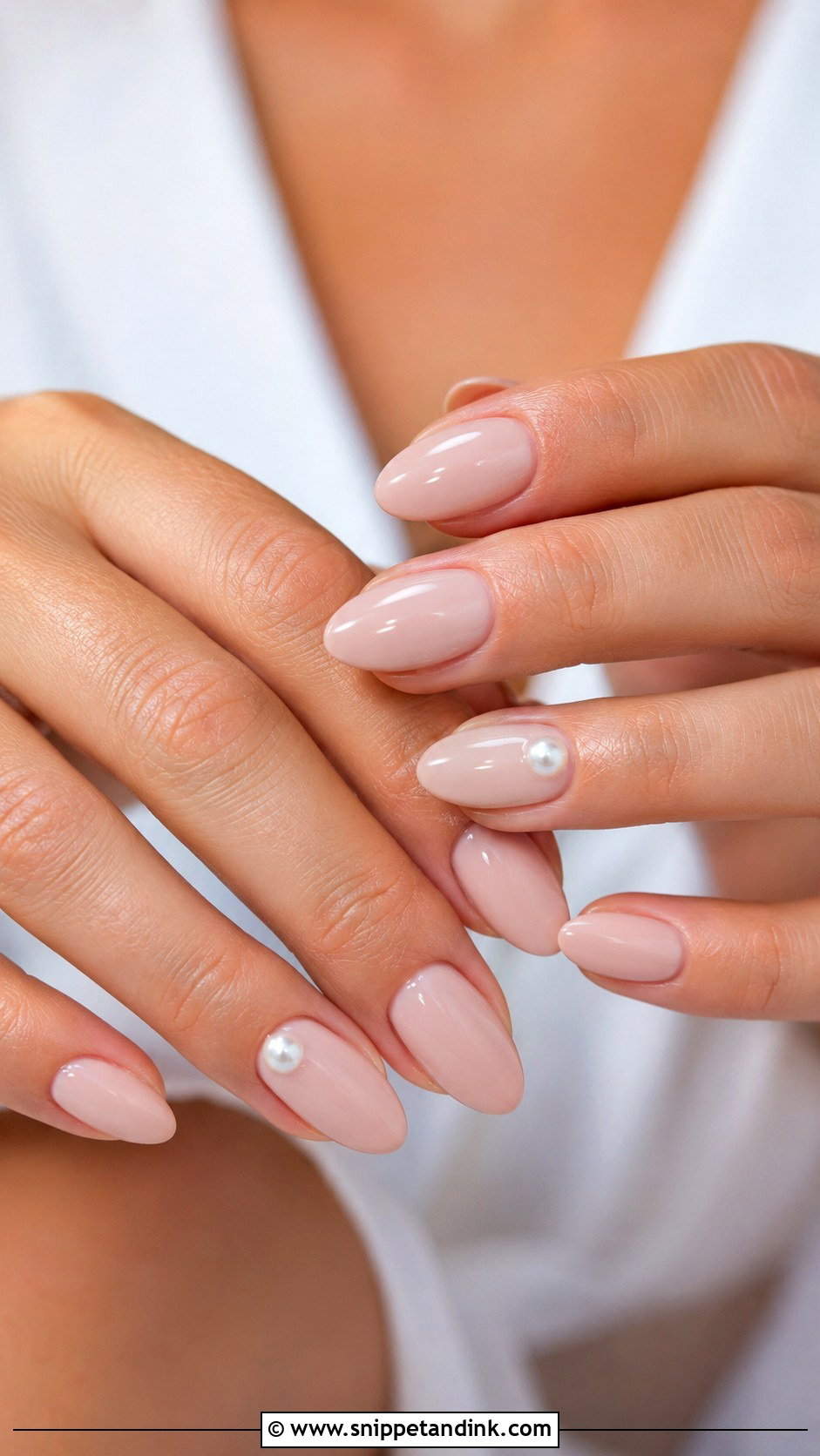 Chrome Wedding Nails - Snippet and Ink - 20 Simple Nail Art for Wedding Ideas