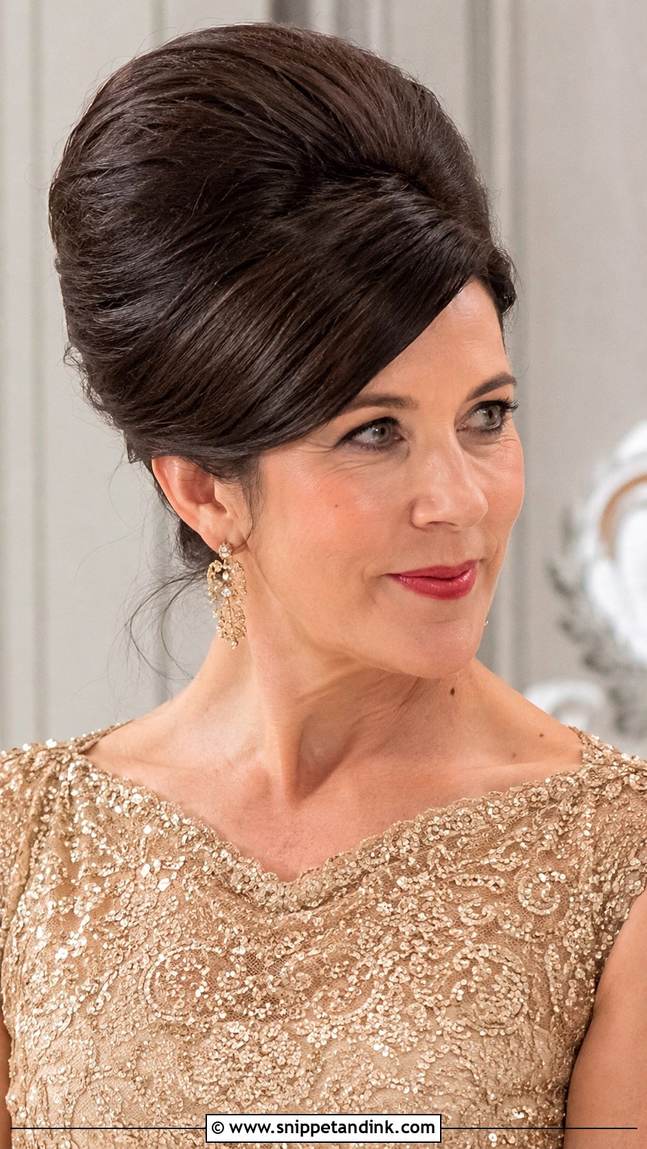 Classic Beehive for Vintage Weddings - Snippet and Ink - 20 Mother of Groom Hair Ideas