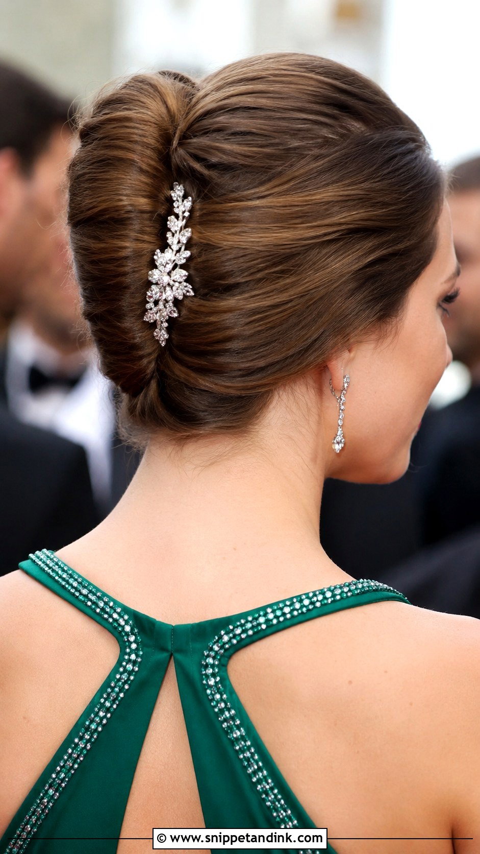 Classic French Twist - Snippet and Ink - 20 Sister of the Bride Hairstyles