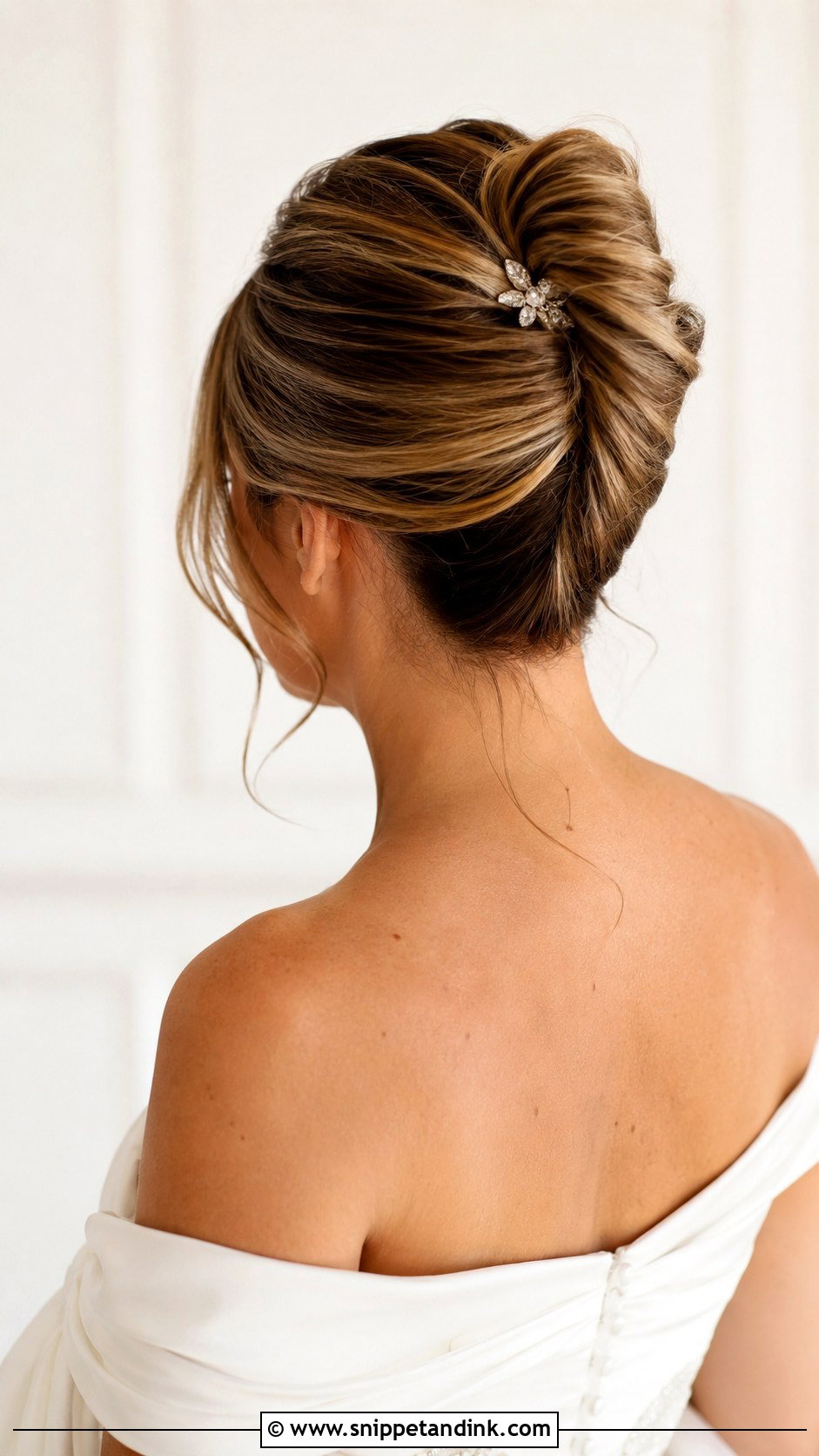 Classic French Twist for Short Hair - Snippet and Ink - 25 Short Hair for Wedding Ideas