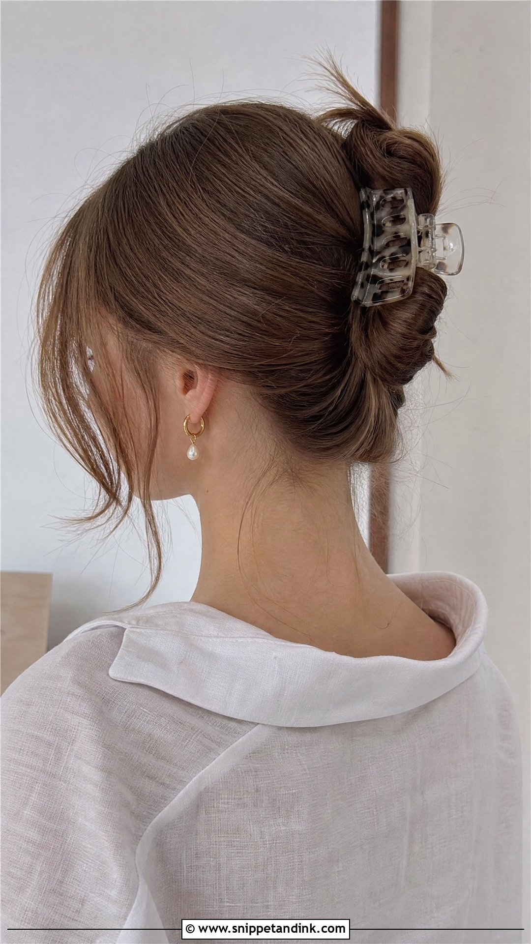 Claw Clip Updo Hairstyle - Snippet and Ink - 20 Non Bridal Hairstyles