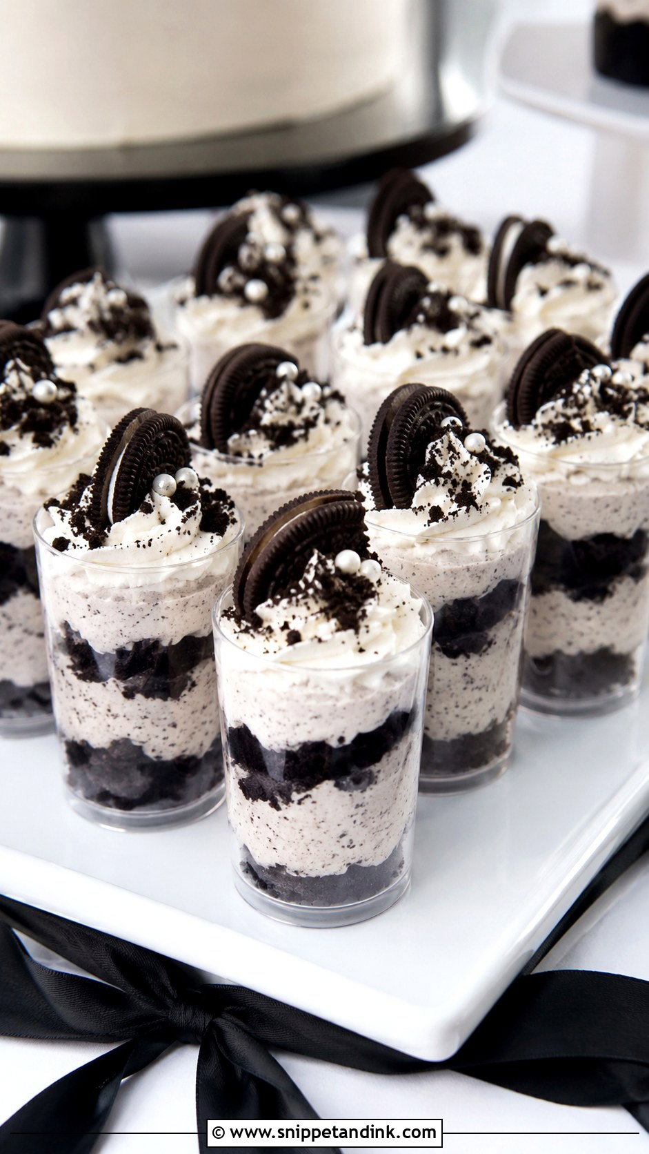 Cookies And Cream Wedding Cake Shooters - Snippet and Ink - 20 Wedding Cake Shooters