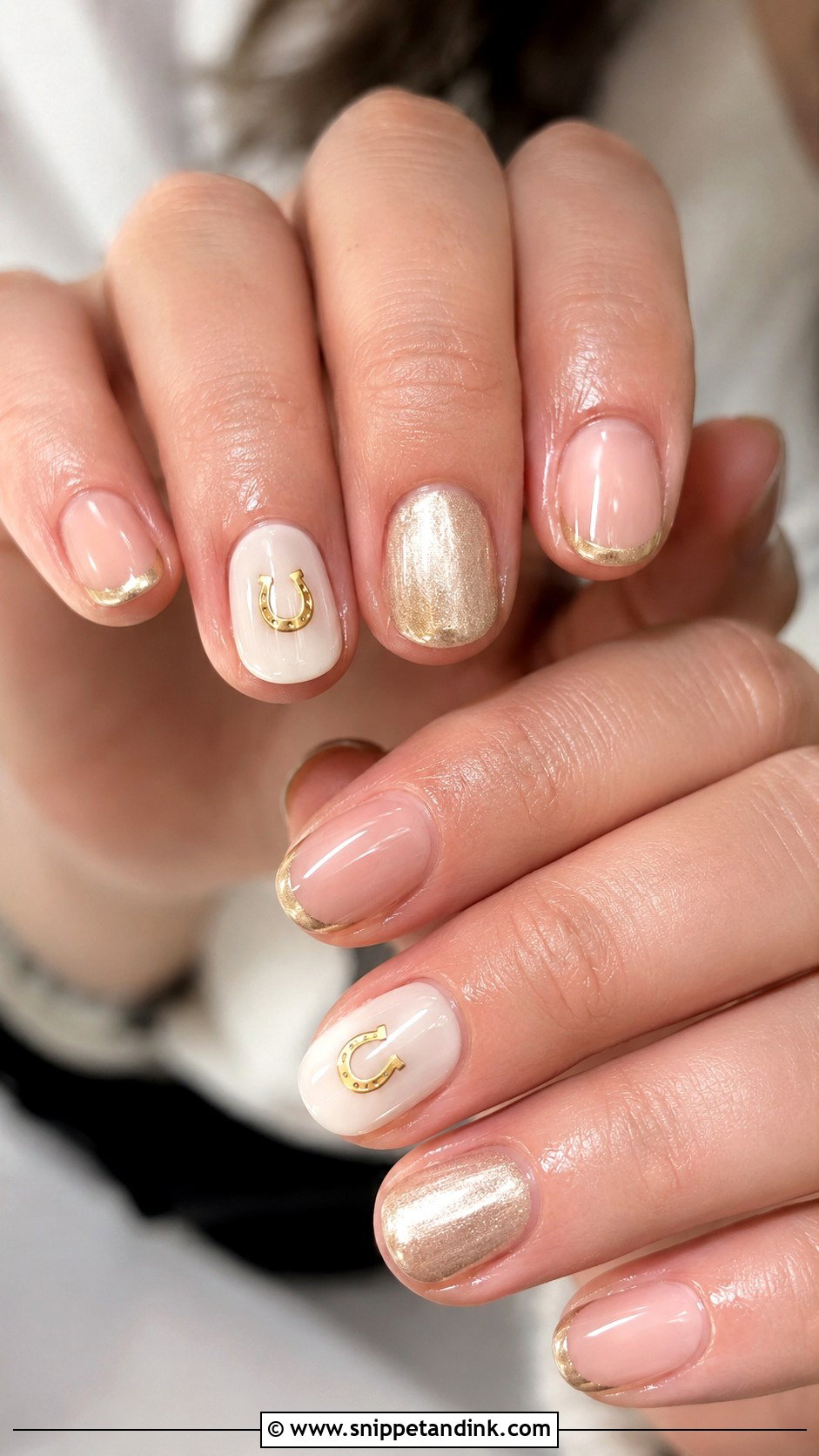 Country Wedding Nails With Tiny Horseshoe Art - Snippet and Ink - 20 Country Wedding Nails