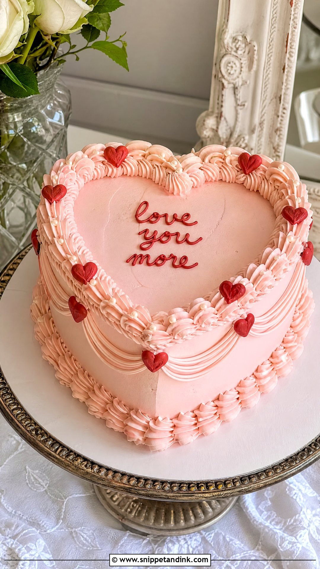 Couple Vintage Cake - Snippet and Ink - 30 Couple Cake Ideas