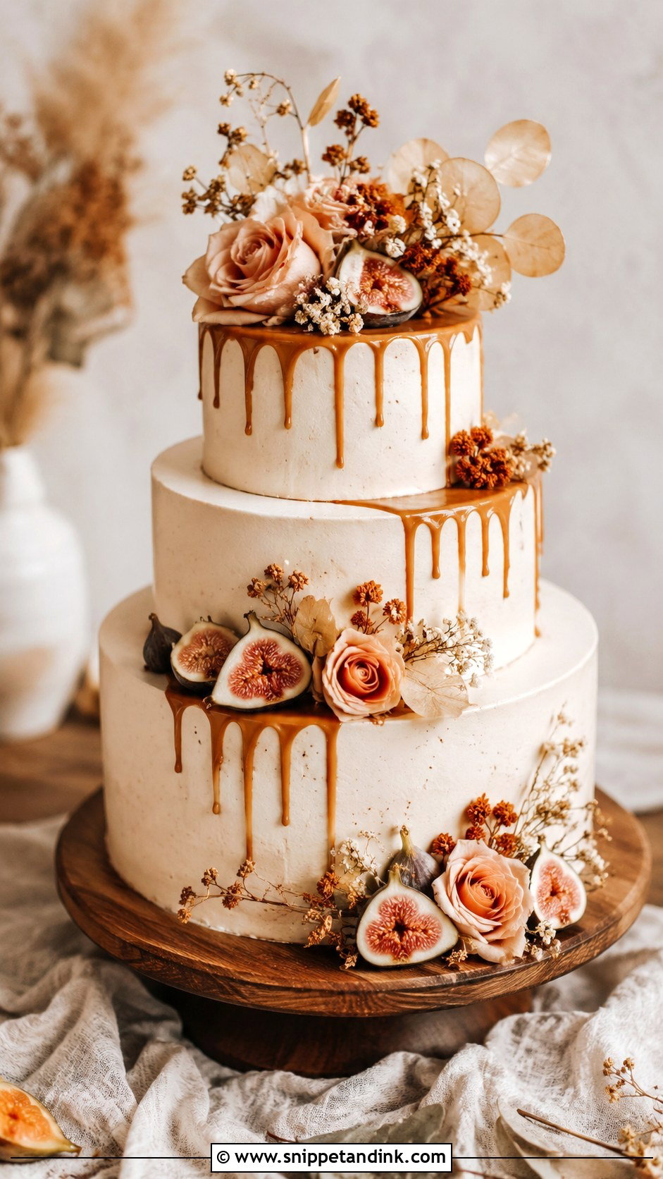 Cream Fall Wedding Cake - Snippet and Ink - 30 Cream Wedding Cakes