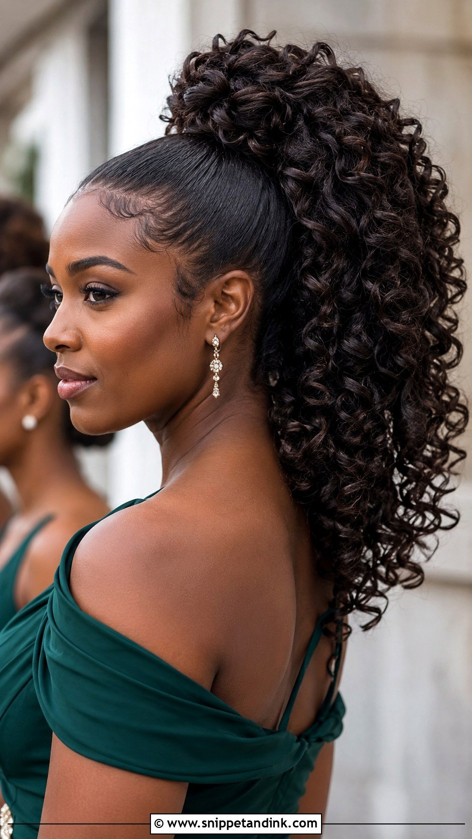 Curly Bridesmaid High Ponytail - Snippet and Ink - 25 Bridesmaid High Ponytail Ideas