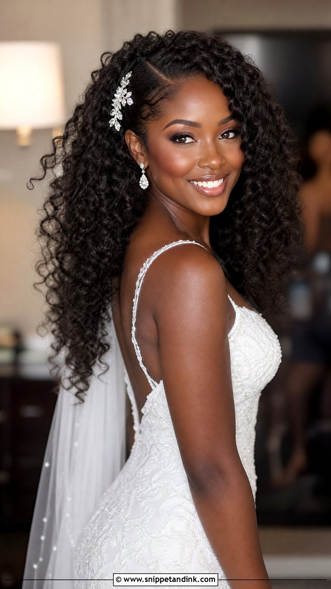 Curly Hair Down Wedding Style for Natural Curls - Snippet and Ink - 20 Wedding Hairstyles Down Curls