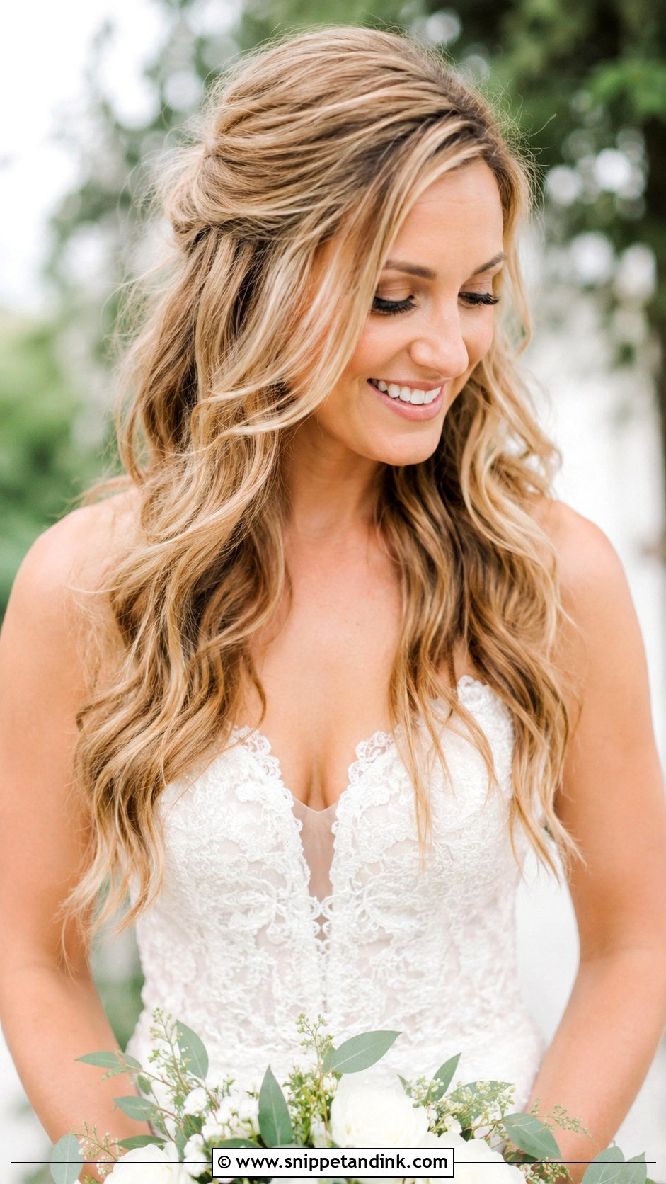 Curly Hair Wedding Hairstyle With Loose Waves - Snippet and Ink - 25 Curly Hair Wedding Hairstyles