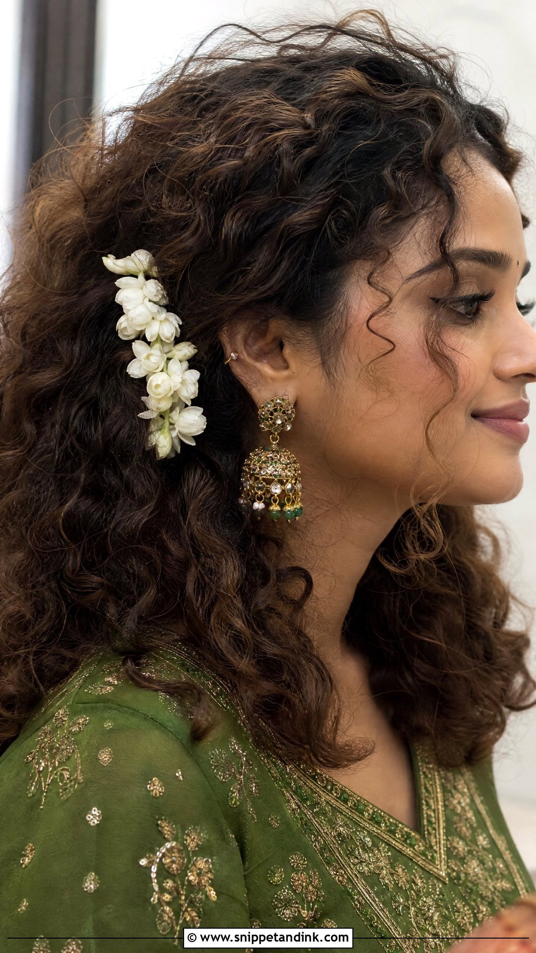 Curly Hair With Gajra - Snippet and Ink - 20 Hair Gajra Ideas