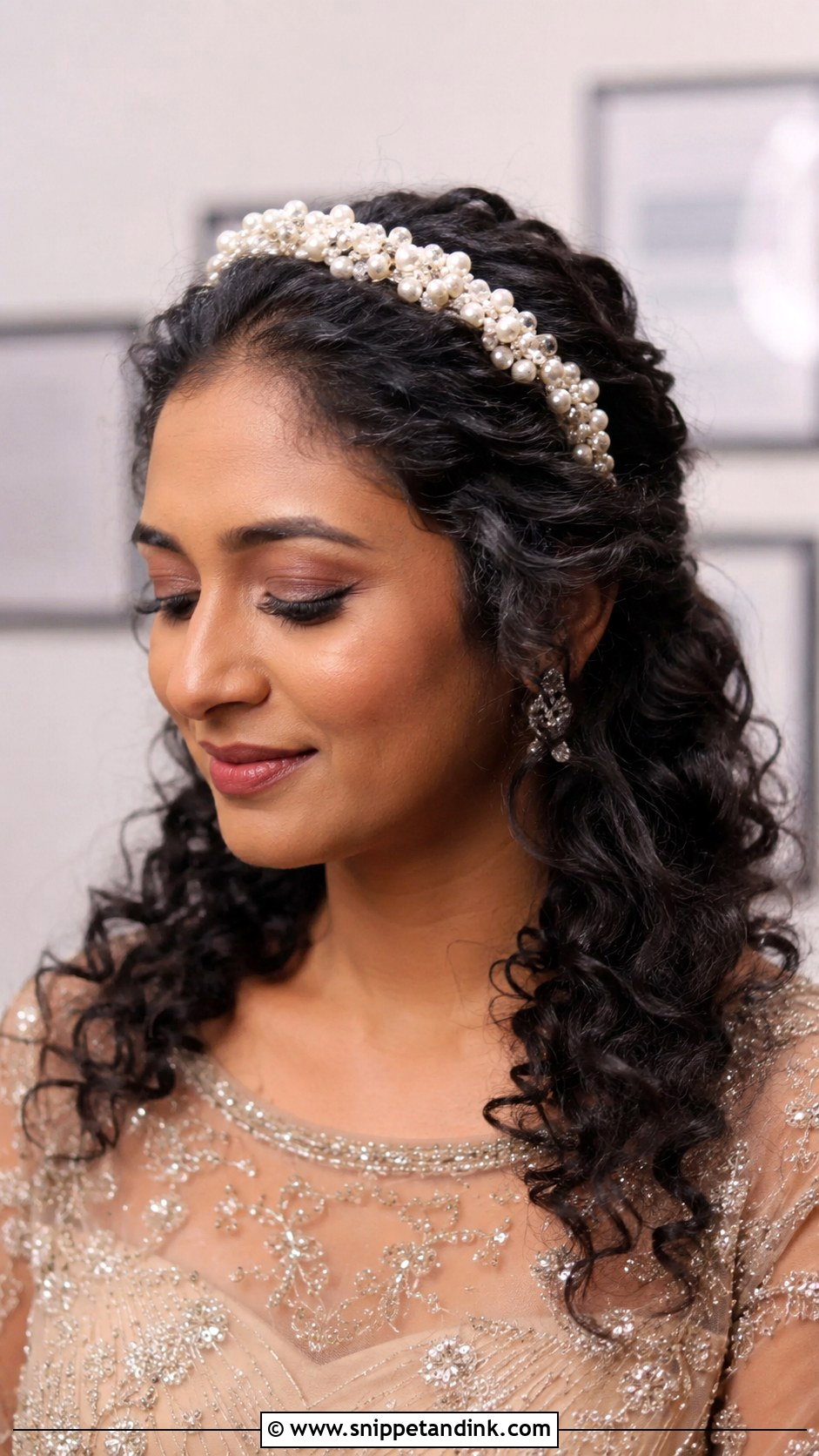 Curly Hair With Headband - Snippet and Ink - 25 Curly Hairstyles for Wedding Guest