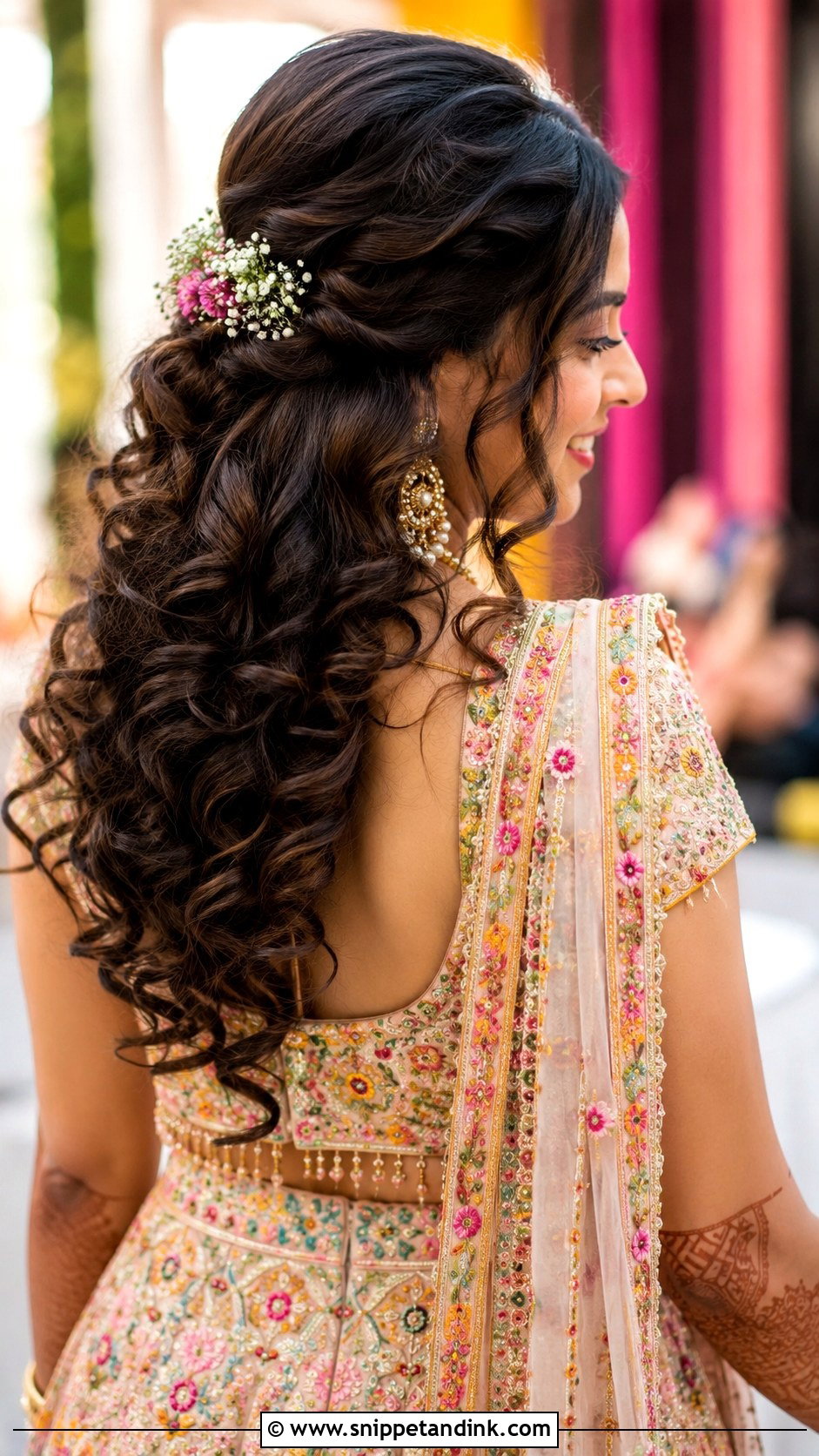 Curly Mehendi Hairstyle For Indian Wedding - Snippet and Ink - 20 Curly Hairstyles for Indian Wedding