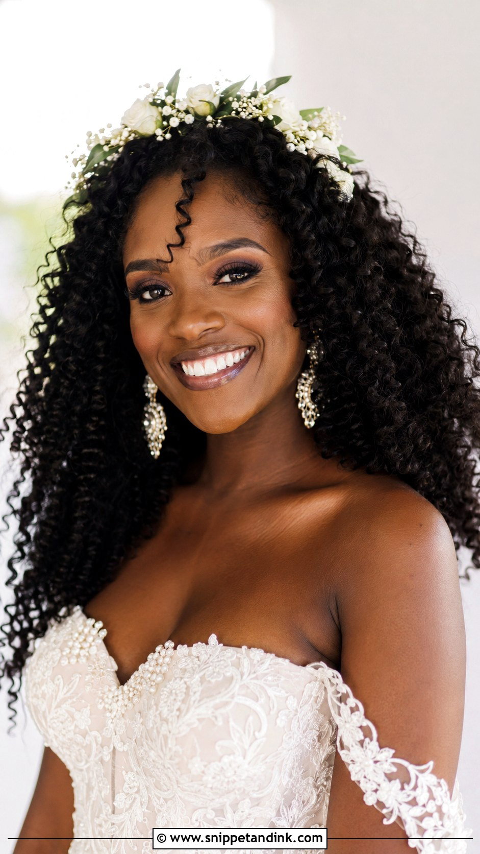 Curly Natural Hair Bride - Snippet and Ink - 20 Hair Inspo for Wedding Ideas